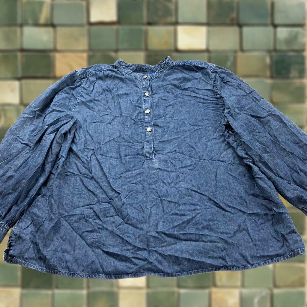 Vintage Chico's Chambray Lyocell Button Long Sleeve Shirt Blouse Blue - 4 US 20 Women’s Clothing Shirt Blouse Casual Series Size 3XL / US 20-22 - 1 Thumbnail