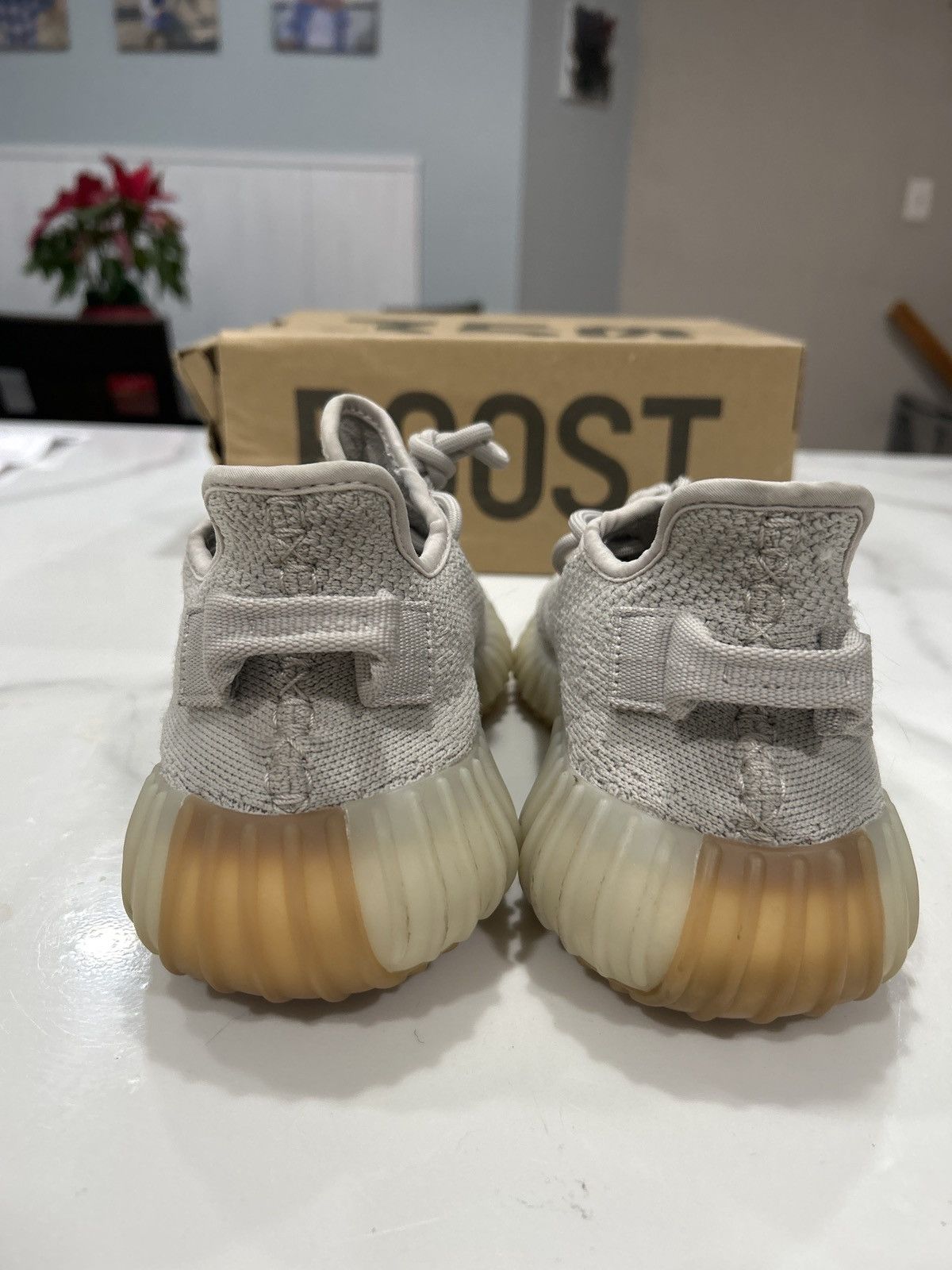 Yeezy Sesame YEEZY Boost 350 V2 Size US 6 / EU 39 - 3 Thumbnail