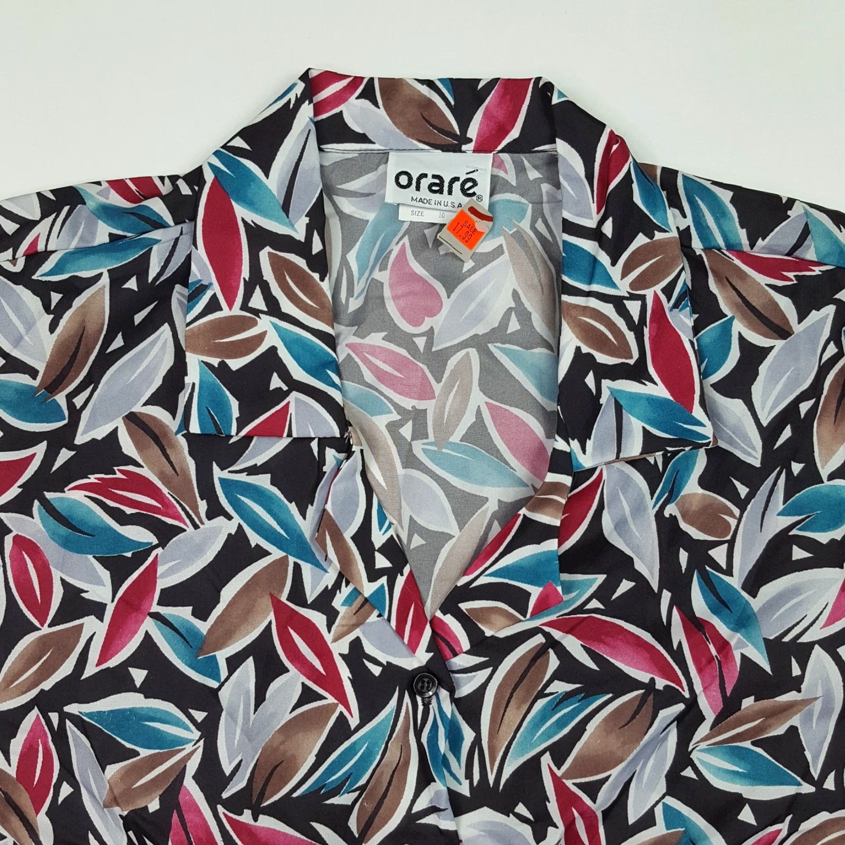 Vintage VINTAGE Orare Sweatshirt Women's Size 10 Long Sleeve Collared Button Up Leaf Floral 80s 90s Retro Top Size L / US 10 / IT 46 - 2 Thumbnail