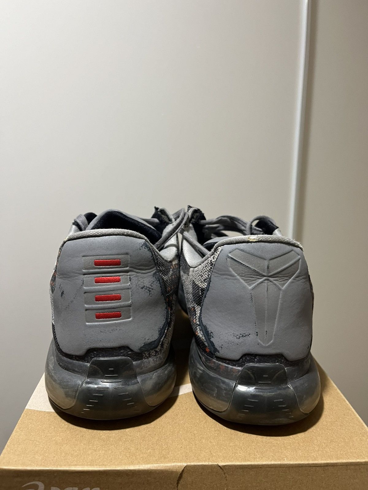 Nike Kobe 10 Pain Size US 12 / EU 45 - 3 Thumbnail