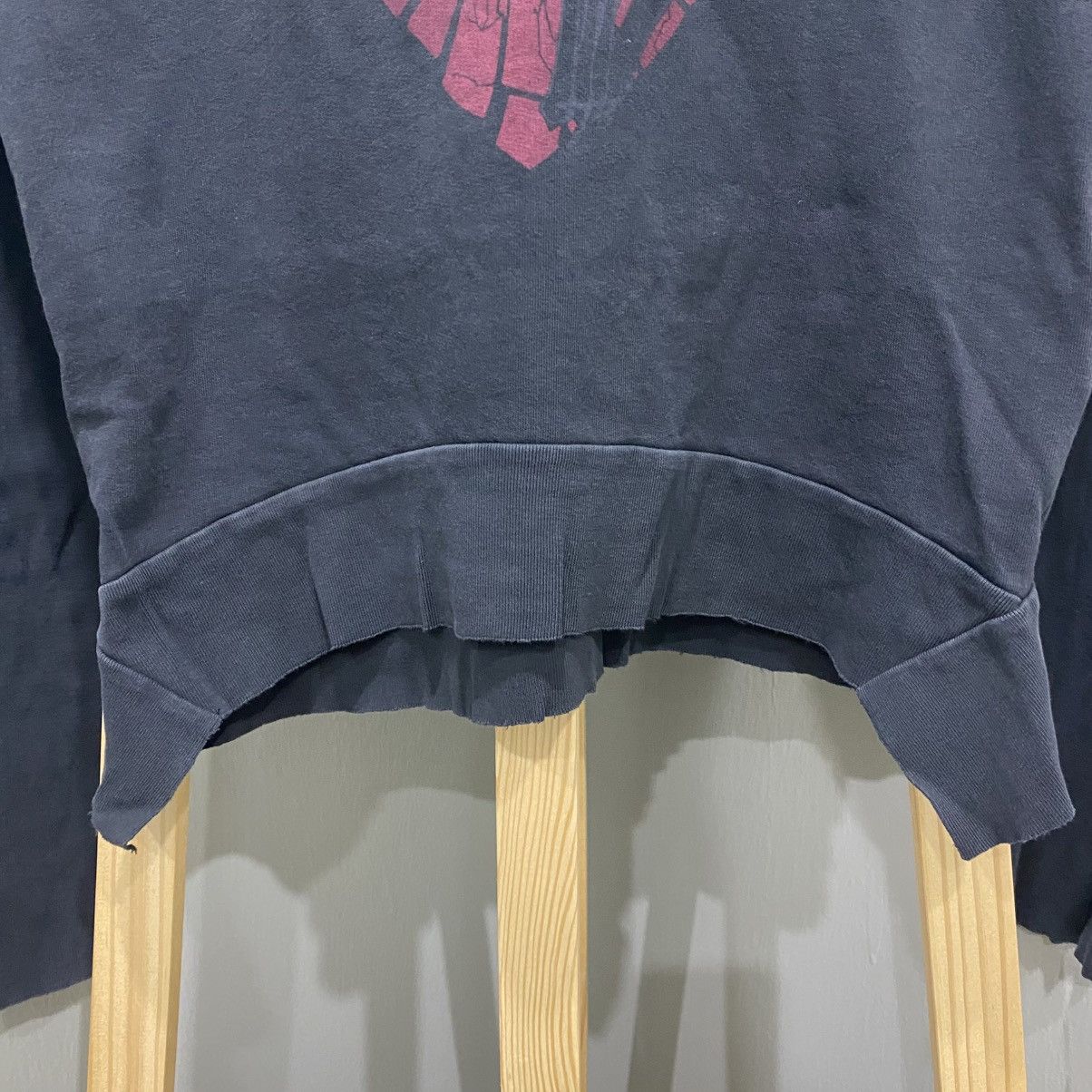 Allsaints AllSaints Shy Ivy Cropped Heart Graphic Hoodie - Black Size US M / EU 48-50 / 2 - 8 Thumbnail