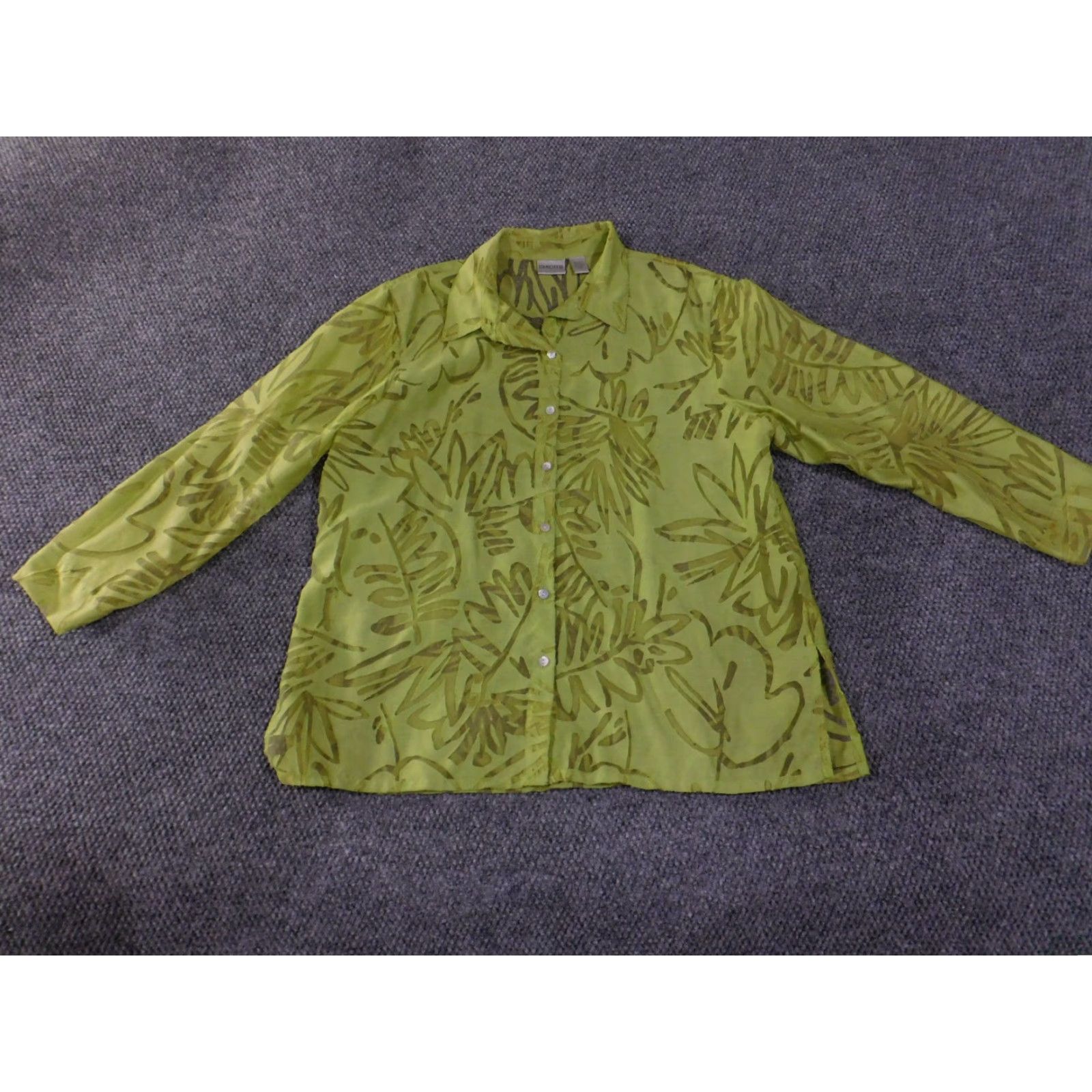 Vintage Chicos Blouse Womens 3 Green Button Front Sheer Floral Leaf Print Rayon Linen Size XS / US 0-2 / IT 36-38 - 2 Thumbnail