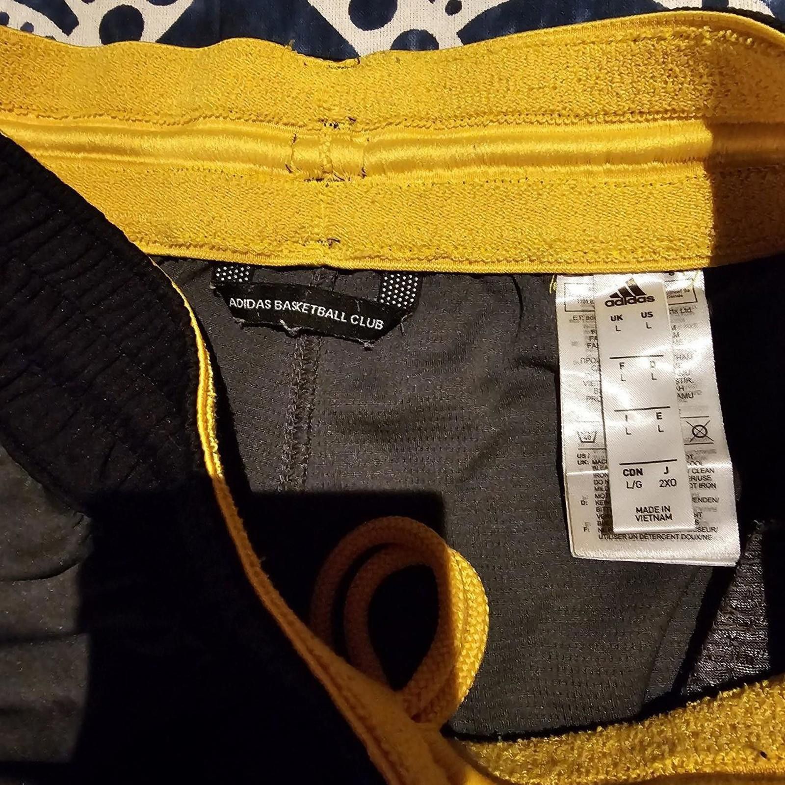 Adidas Adidas Youth Boys Large Grey and Yellow Shorts Size ONE SIZE - 4 Thumbnail