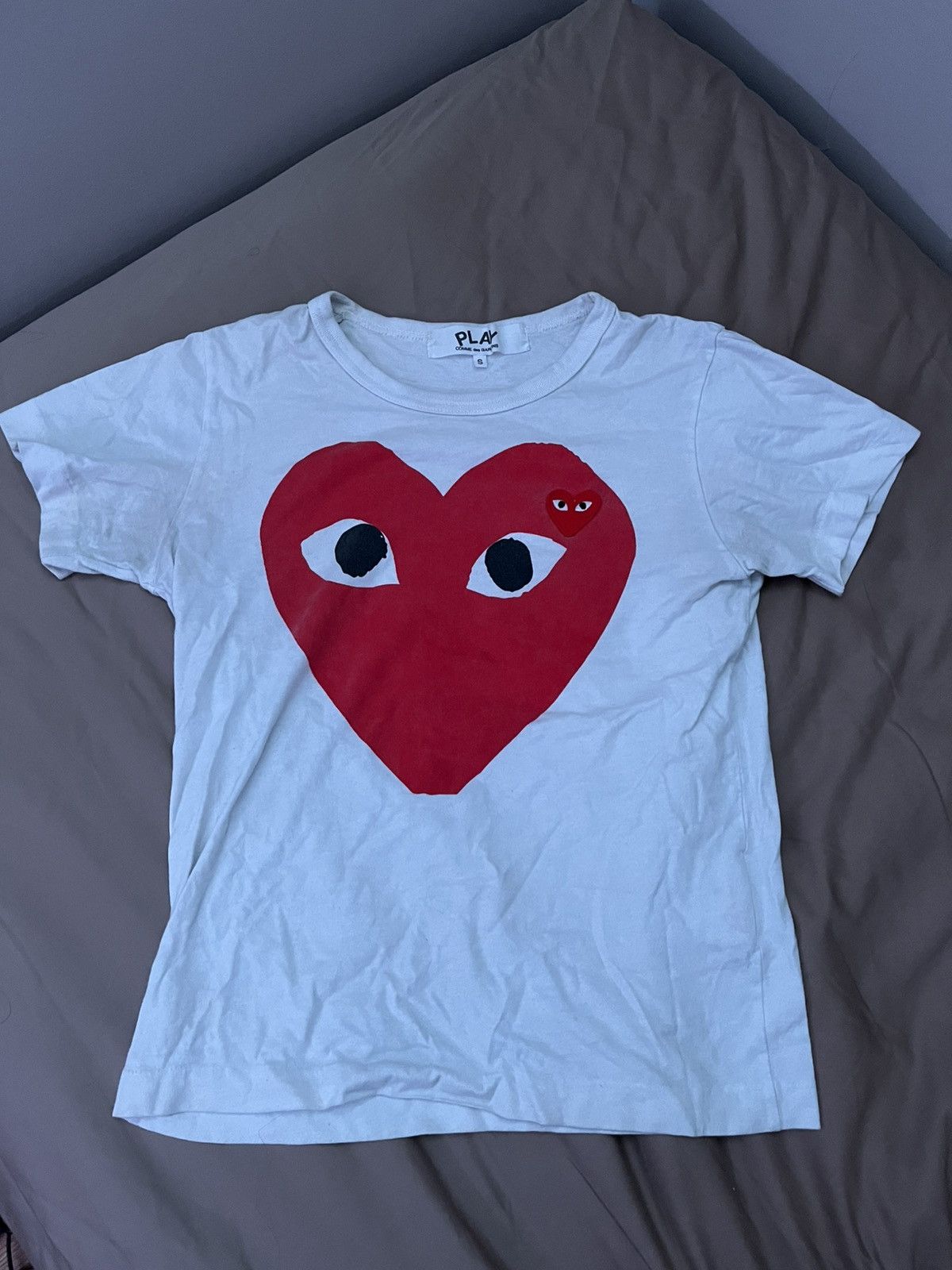 Comme des Garcons cdg play red heart tee Size US S / EU 44-46 / 1 - 1 Thumbnail