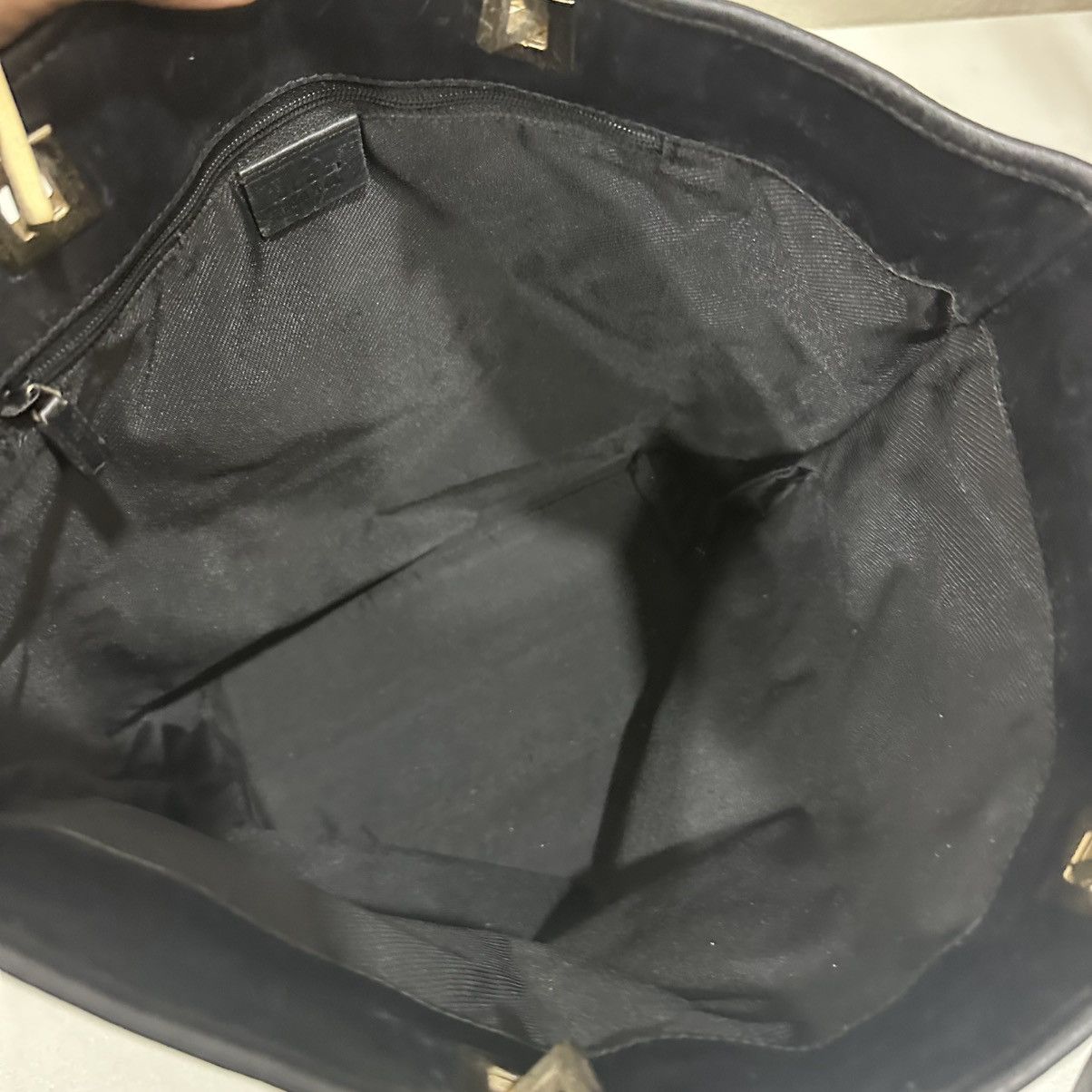 Gucci ‼️YES‼️ GUCCI GG MONOGRAM CANVAS TOTE BAG Size ONE SIZE - 10 Thumbnail