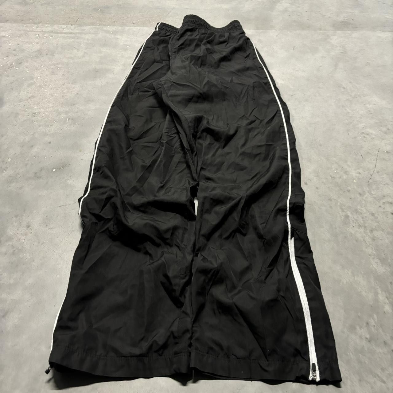 Japanese Brand × Vintage Crazy Vintage Y2K/2000s Black Striped Skater Drill Essential Track Pants! Size US 30 / EU 46 - 2 Thumbnail