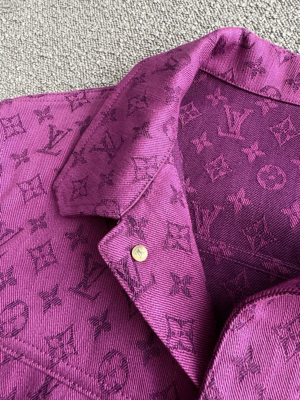 Louis Vuitton LOUIS VUITTON Monogram Denim Trucker Jacket RARE Size US S / EU 44-46 / 1 - 10 Thumbnail