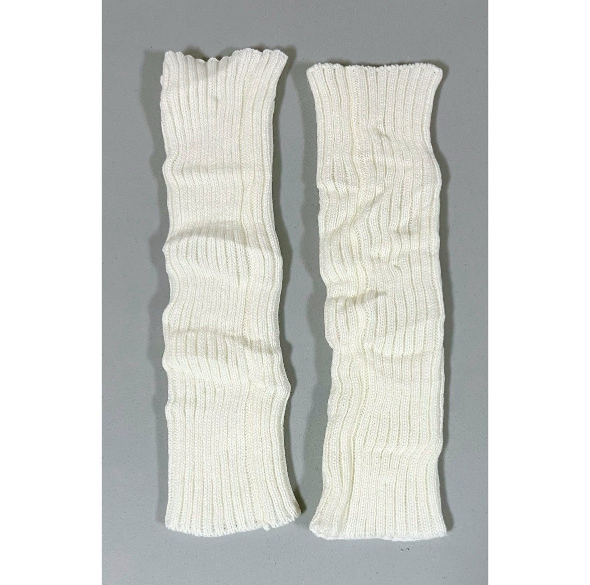 Vintage White Knit Leg Warmers 🤍 #winter #knit #legwarmers #kawaii Size ONE SIZE - 2 Thumbnail