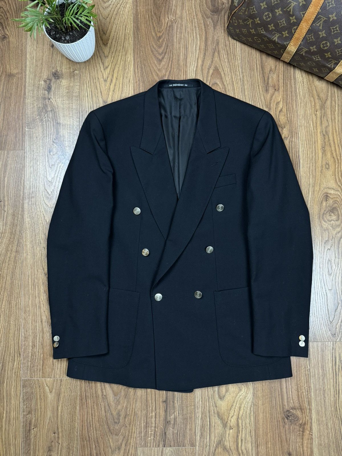 Vintage wool blazer Yves Saint Laurent original luxury item