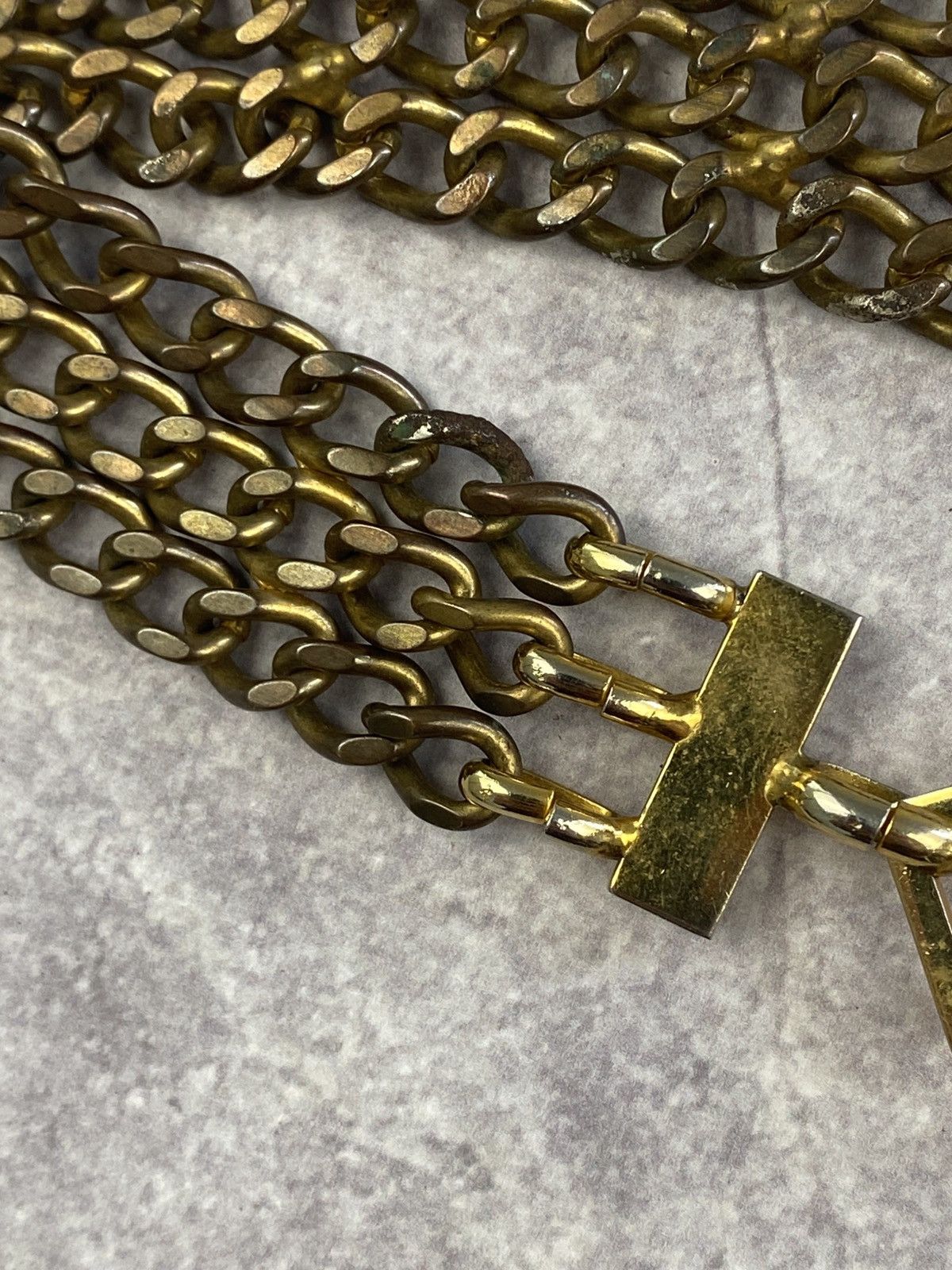 Yves Saint Laurent Yves Saint Laurent Vintage Very Rare Chain Belt Size ONE SIZE - 3 Thumbnail