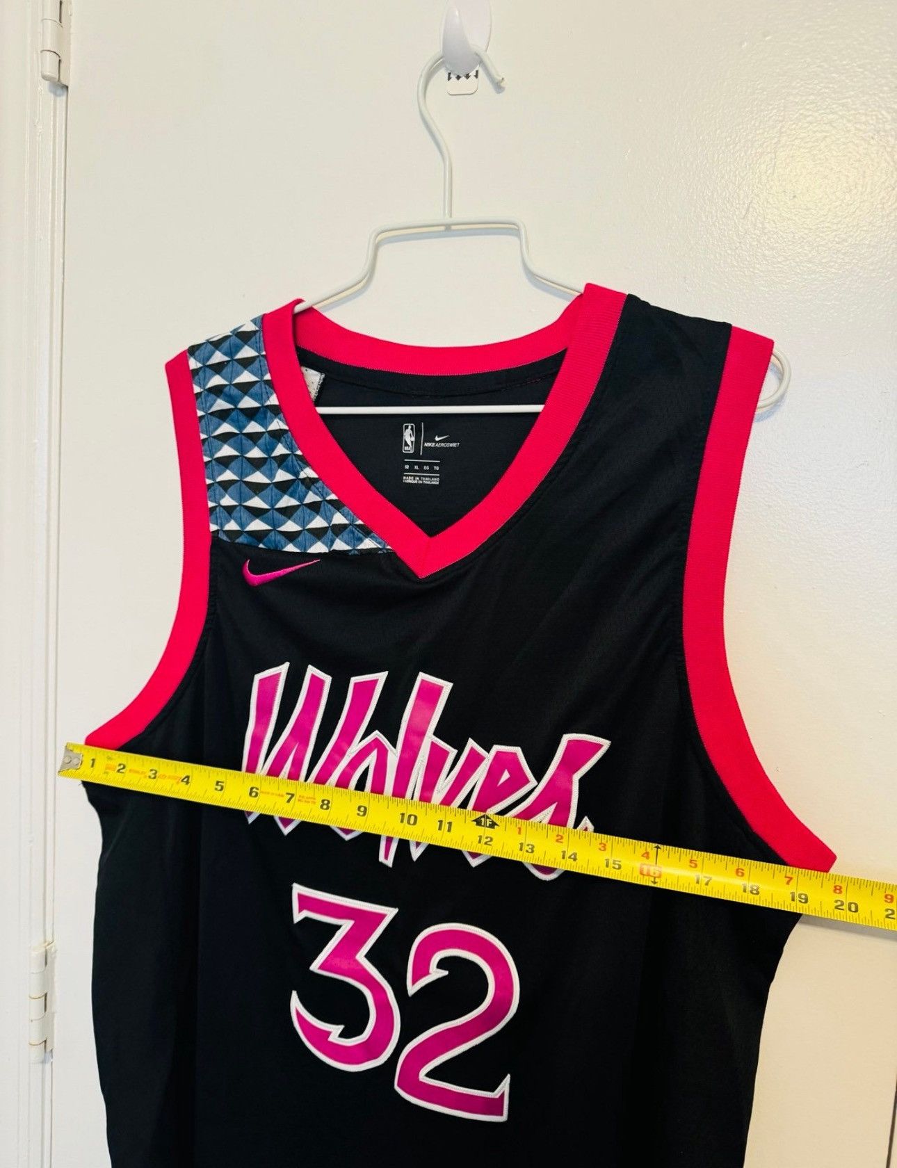 NBA NBA Nike Wolves 32 Jersey Size XL Size US XL / EU 56 / 4 - 6 Thumbnail
