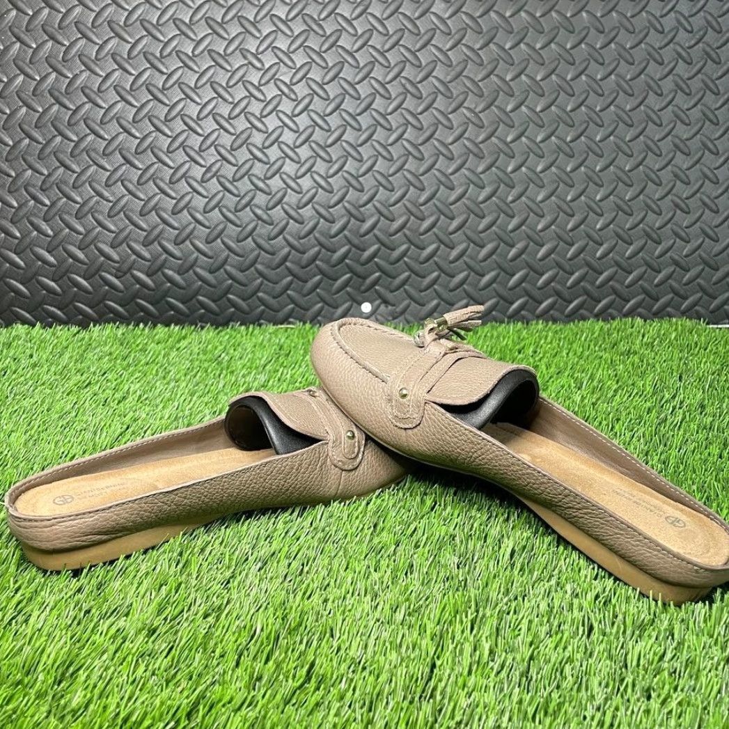 Giani Bernini Giani Bernini Loafer Womens Sandal Brown Memory Foam Tan 7.5 Size Shoes Casual Comfort Memory Foam Brown Womens 7.5 Size US 8 / IT 38 - 6 Thumbnail