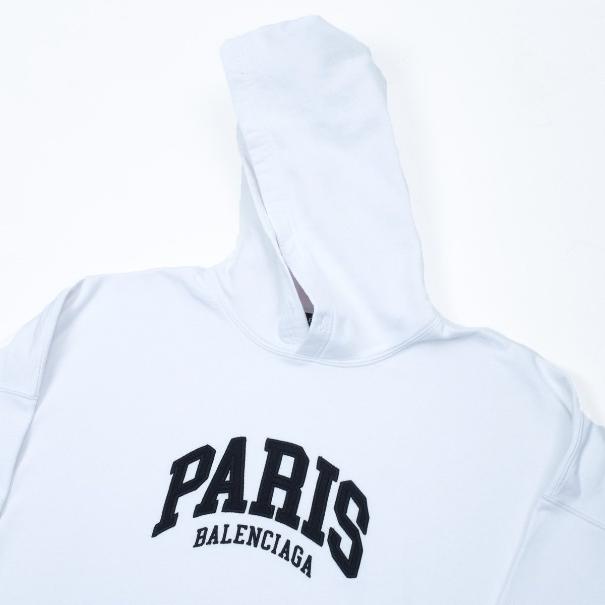 Balenciaga New with tags Size US XL / EU 56 / 4 - 3 Thumbnail