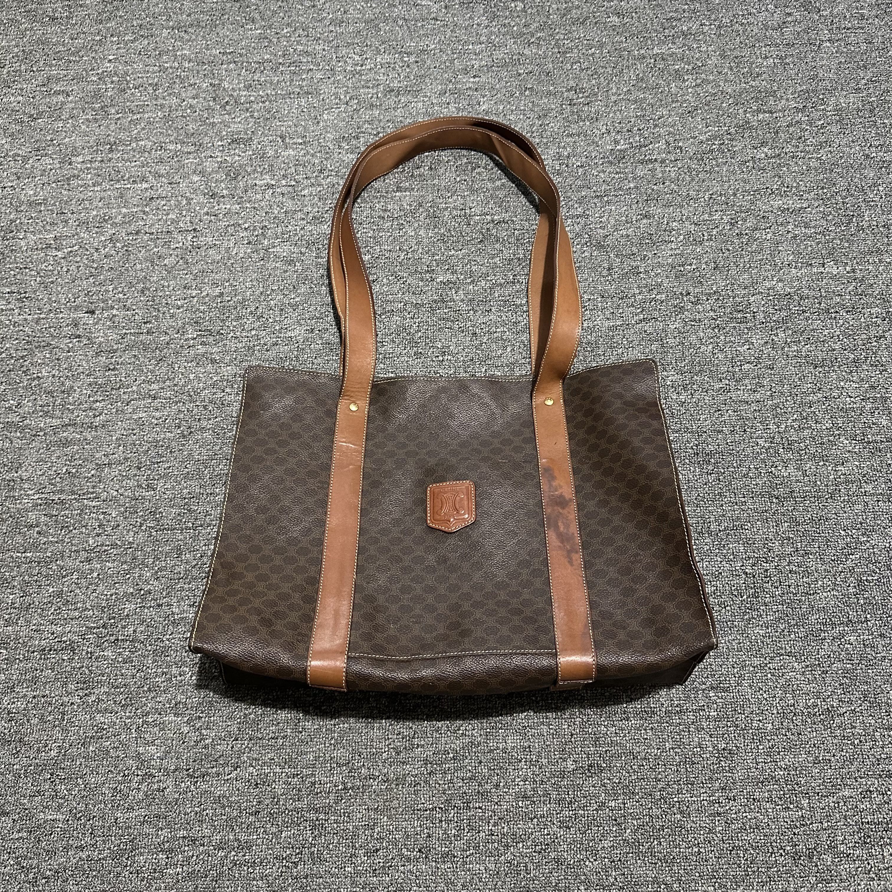 Celine Celine Monogram Tote Bag Size ONE SIZE - 1 Thumbnail