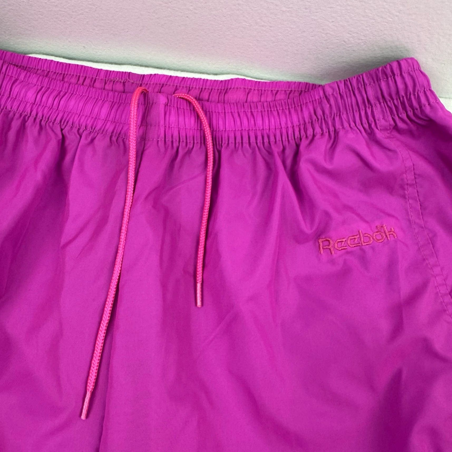 Reebok VINTAGE Reebok Track Pants Women’s Large Pink Baggy Athletic 90s Size 36" / US 14 / IT 50 - 2 Thumbnail