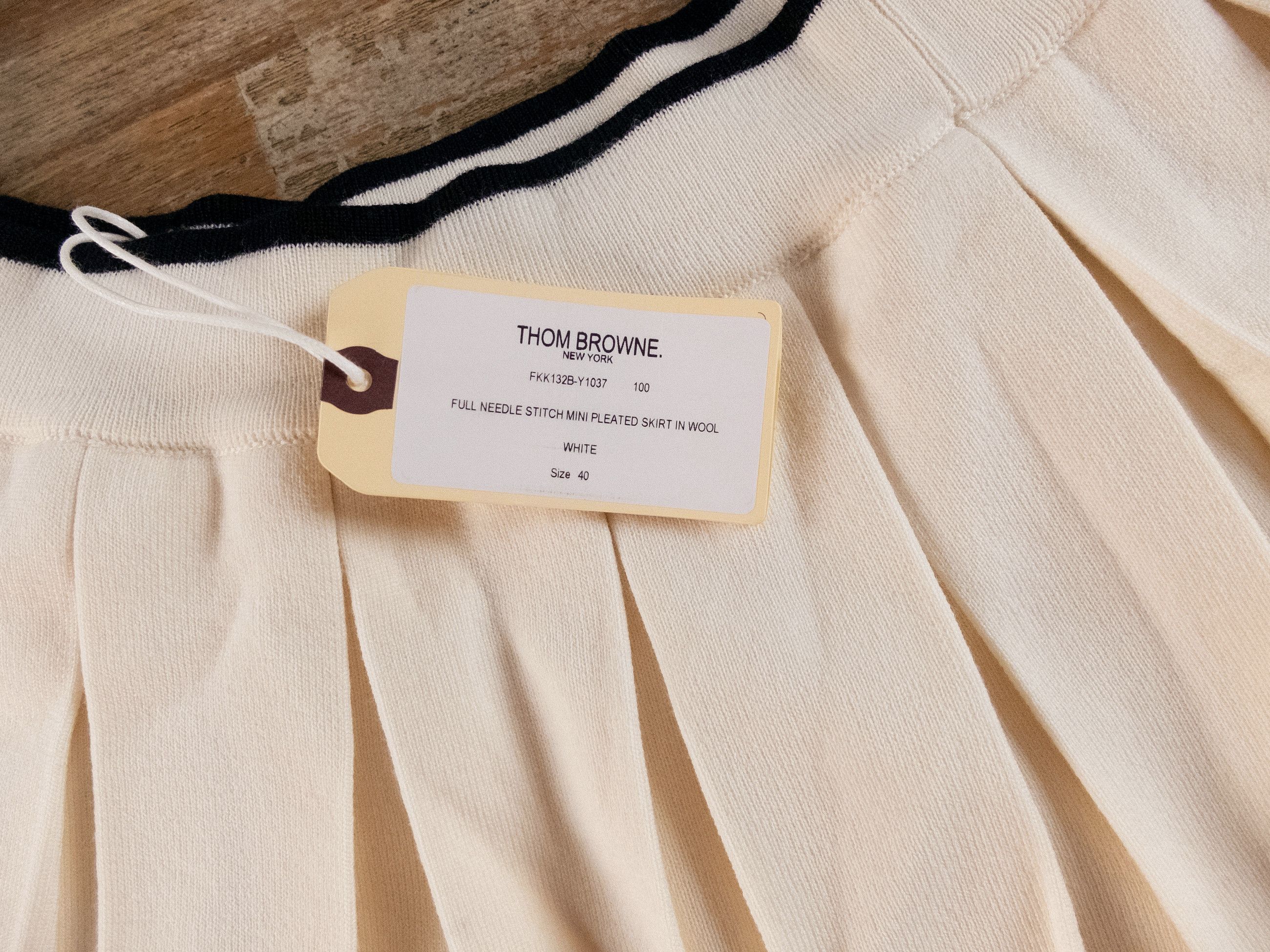 Thom Browne THOM BROWNE ecru white pleated wool mini skirt 40 Size 27" / US 4 / IT 40 - 6 Thumbnail