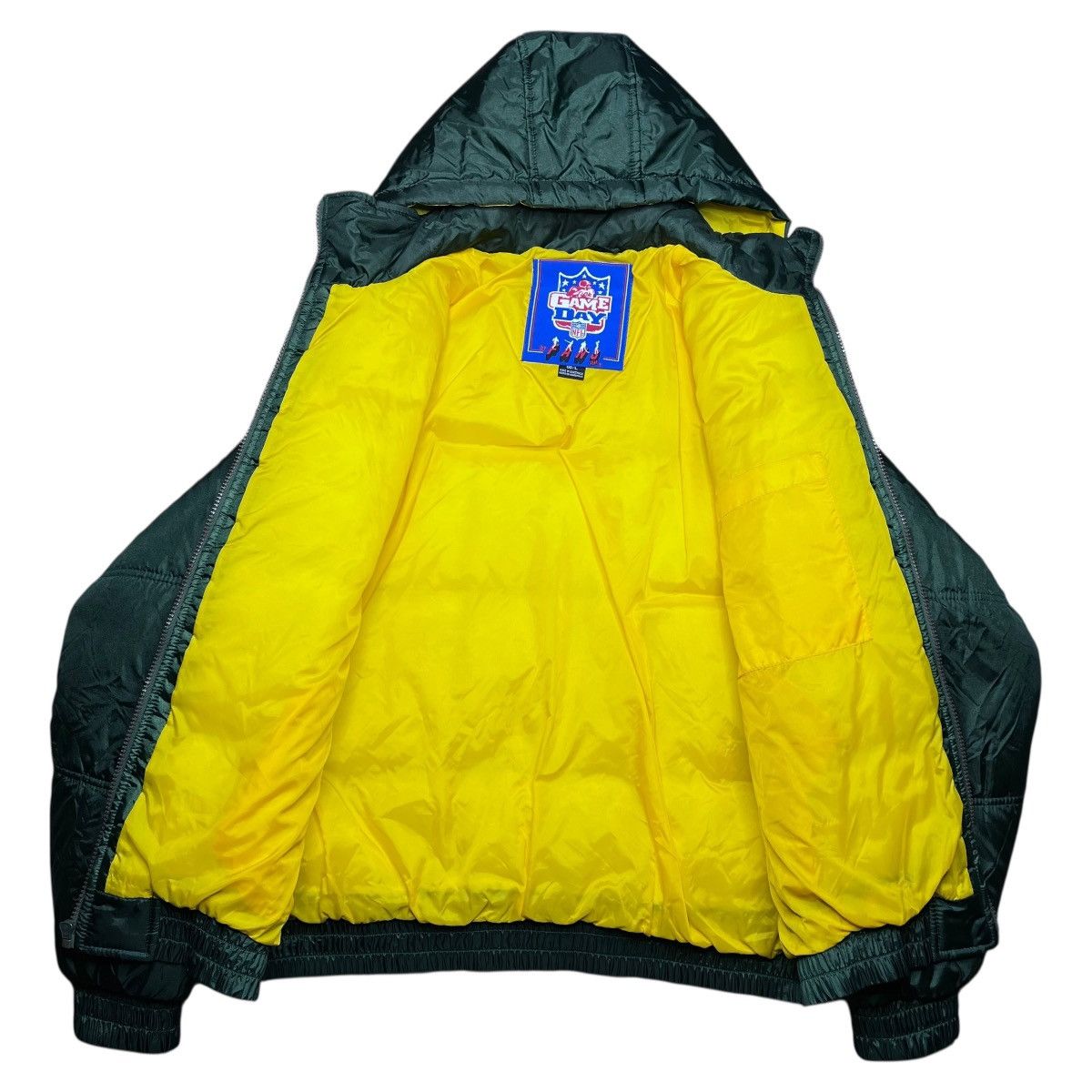 NFL 1990s NFL Green Bay Packers Game Day Spell Out Puffer Jacket Size US L / EU 52-54 / 3 - 4 Thumbnail