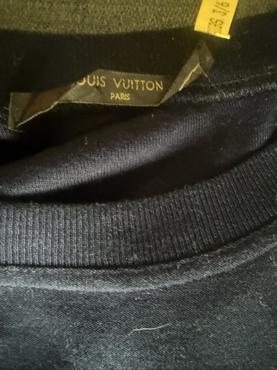 Louis Vuitton Louis Vuitton Zebra Graphic T-Shirt Size US S / EU 44-46 / 1 - 4 Thumbnail