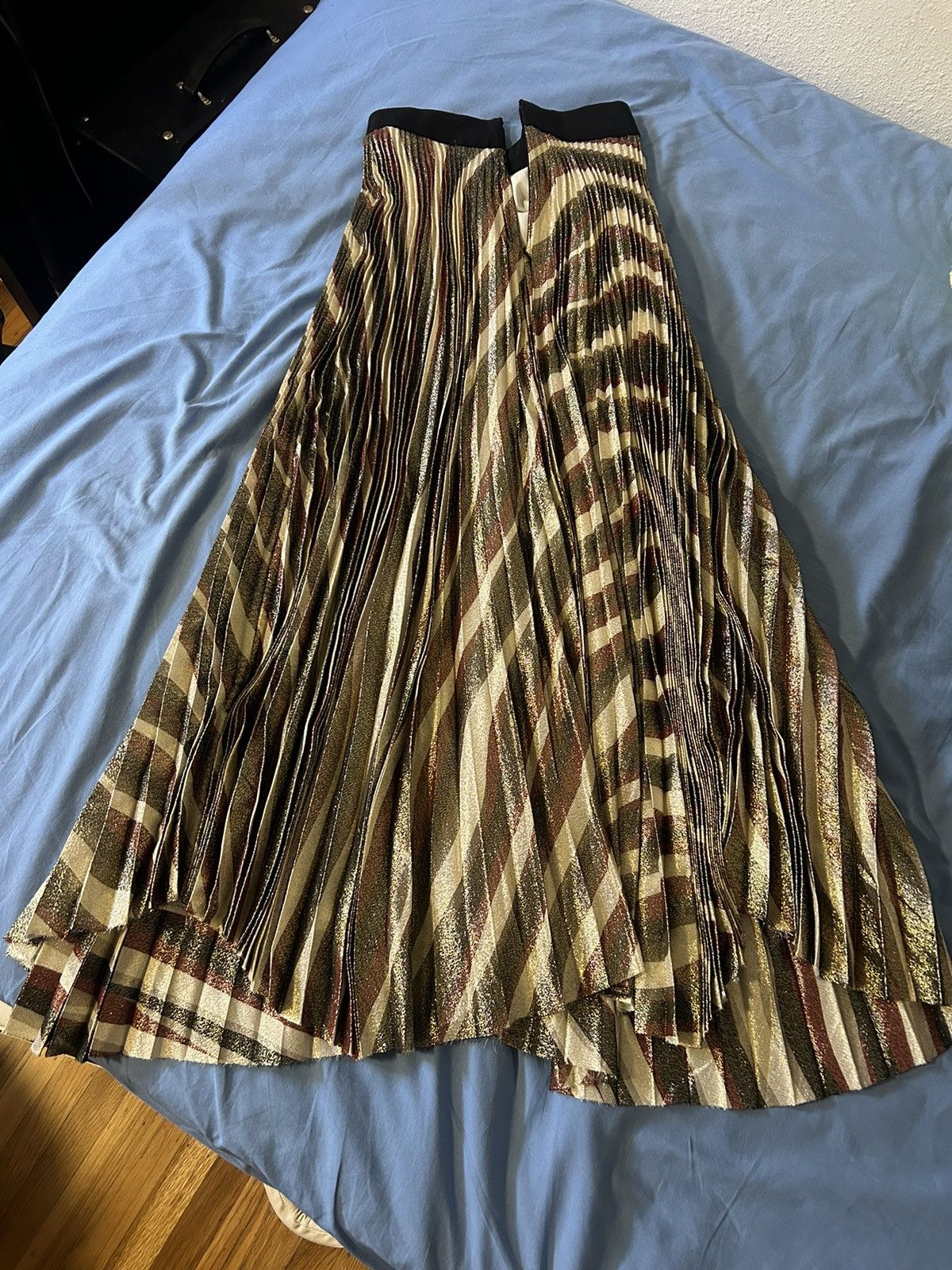 Alice + Olivia alice + olviva multicolored skirt Size 27" / US 4 / IT 40 - 2 Thumbnail