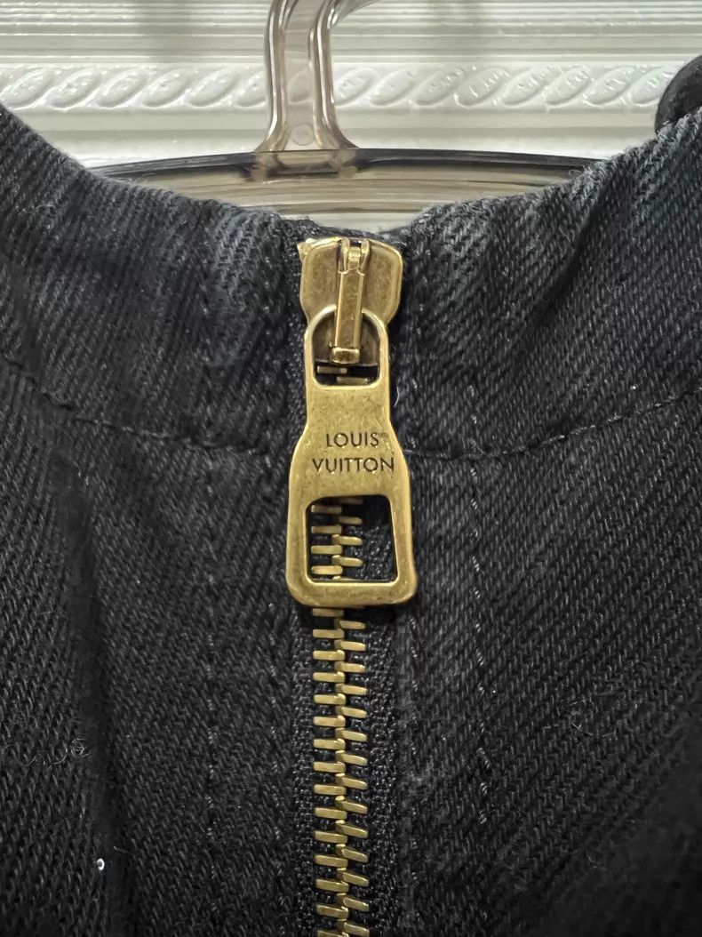 Louis Vuitton Louis Vuitton Logging Embossed Logo Jacket Size US M / EU 48-50 / 2 - 3 Thumbnail