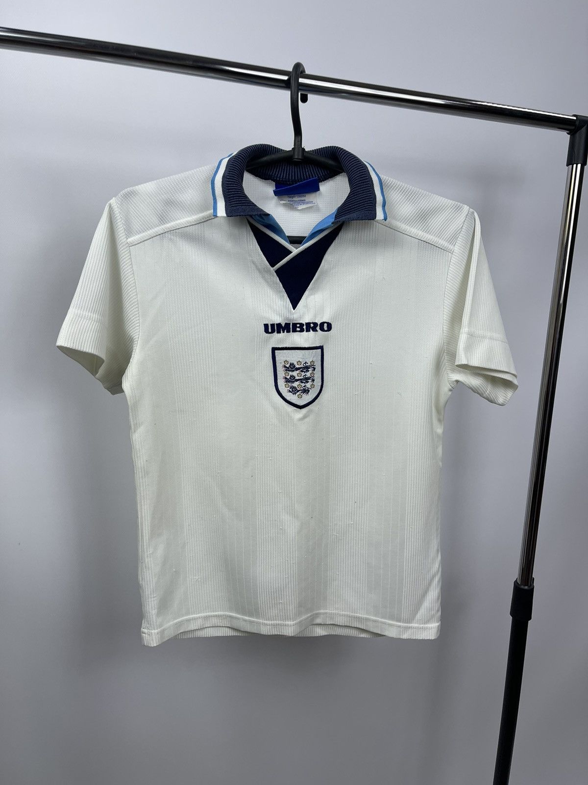 Umbro × Vintage Umbro England Set Jersey and Shorts 1996 Size 156 cm/ 71 cm Size US XXS / EU 40 - 2 Thumbnail