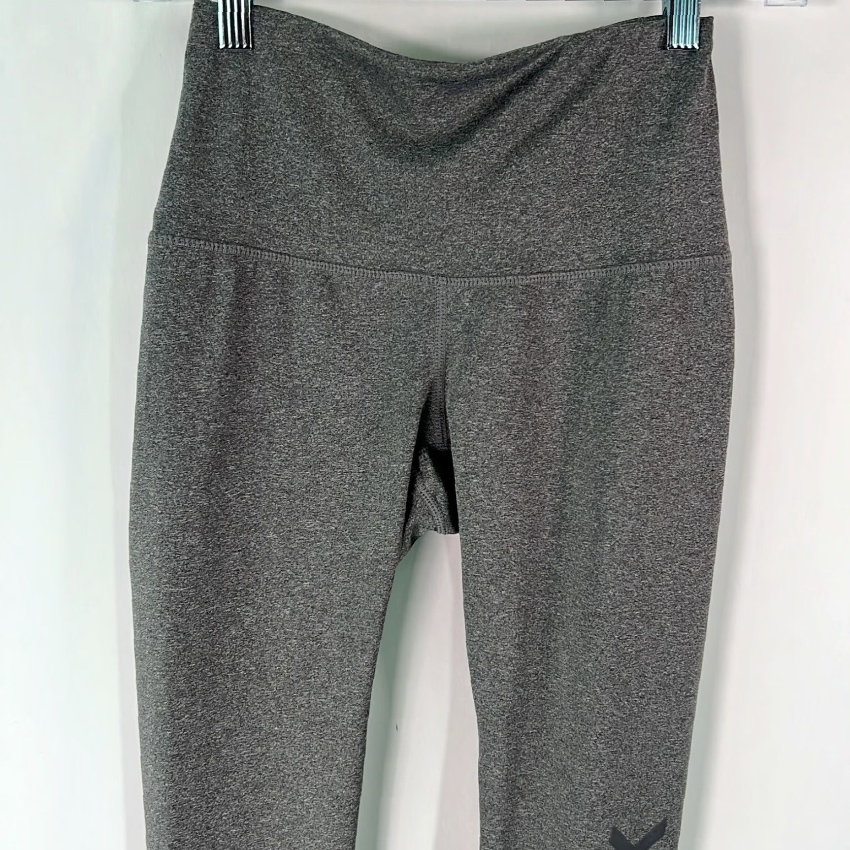 Reebok Reebok Womens Leggings XS Heather Gray High Rise Stretch Skinny Capri Size 26" / US 2 / IT 38 - 3 Thumbnail