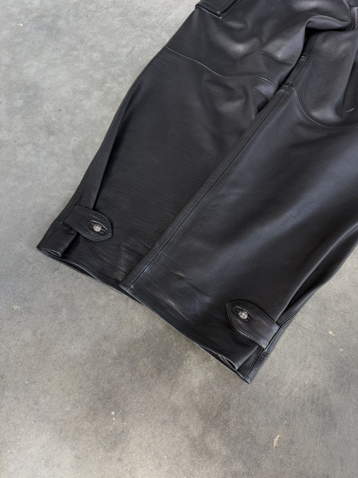 Chrome Hearts Chrome Hearts Articulated Leather Cargo Pant Baggy Devil Dog Size US 31 - 13 Thumbnail