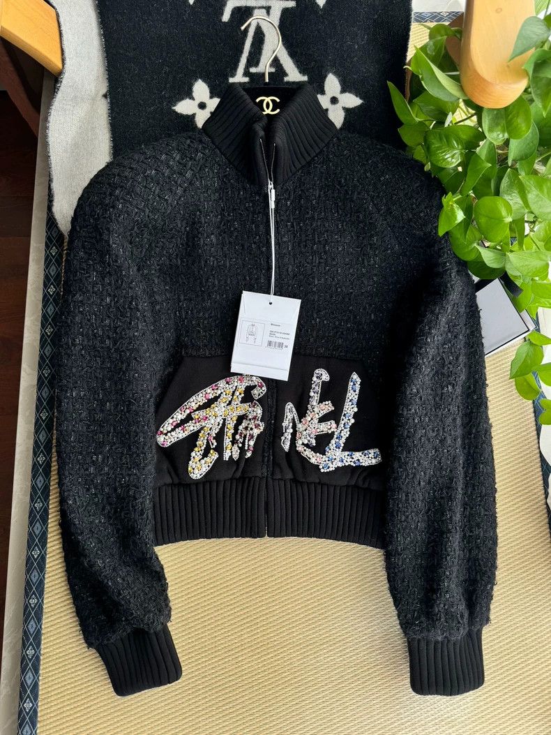 Chanel Chanel 22A high-end handicraft workshop black stud bead emb Size XS / US 0-2 / IT 36-38 - 1 Thumbnail