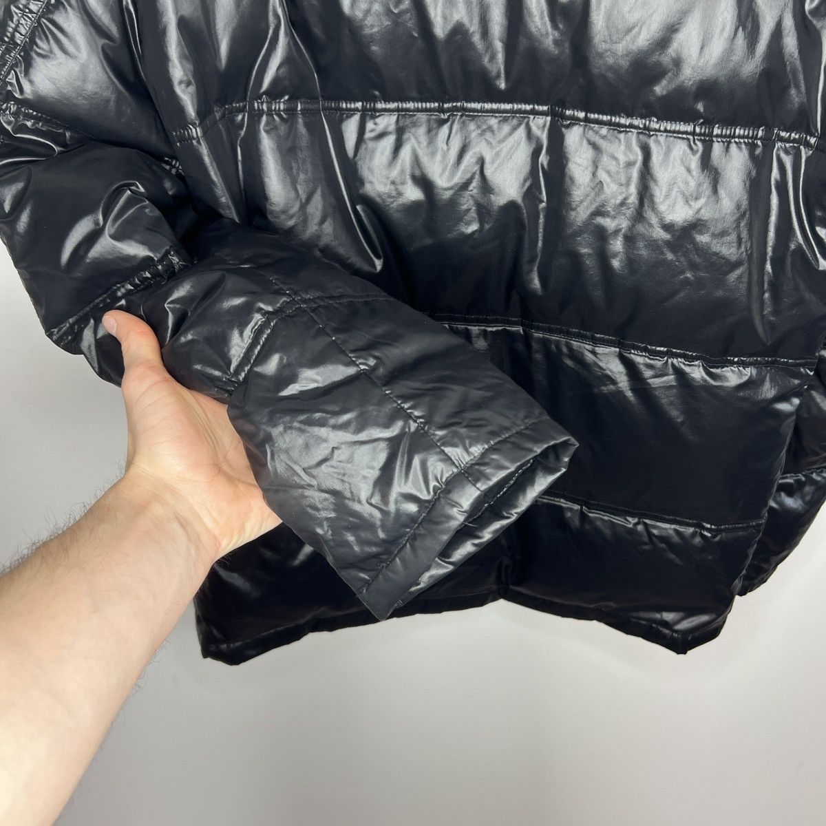 Gucci Gucci Puffer Jacket Goose Down Black Shiny Nylon Size US XL / EU 56 / 4 - 17 Thumbnail