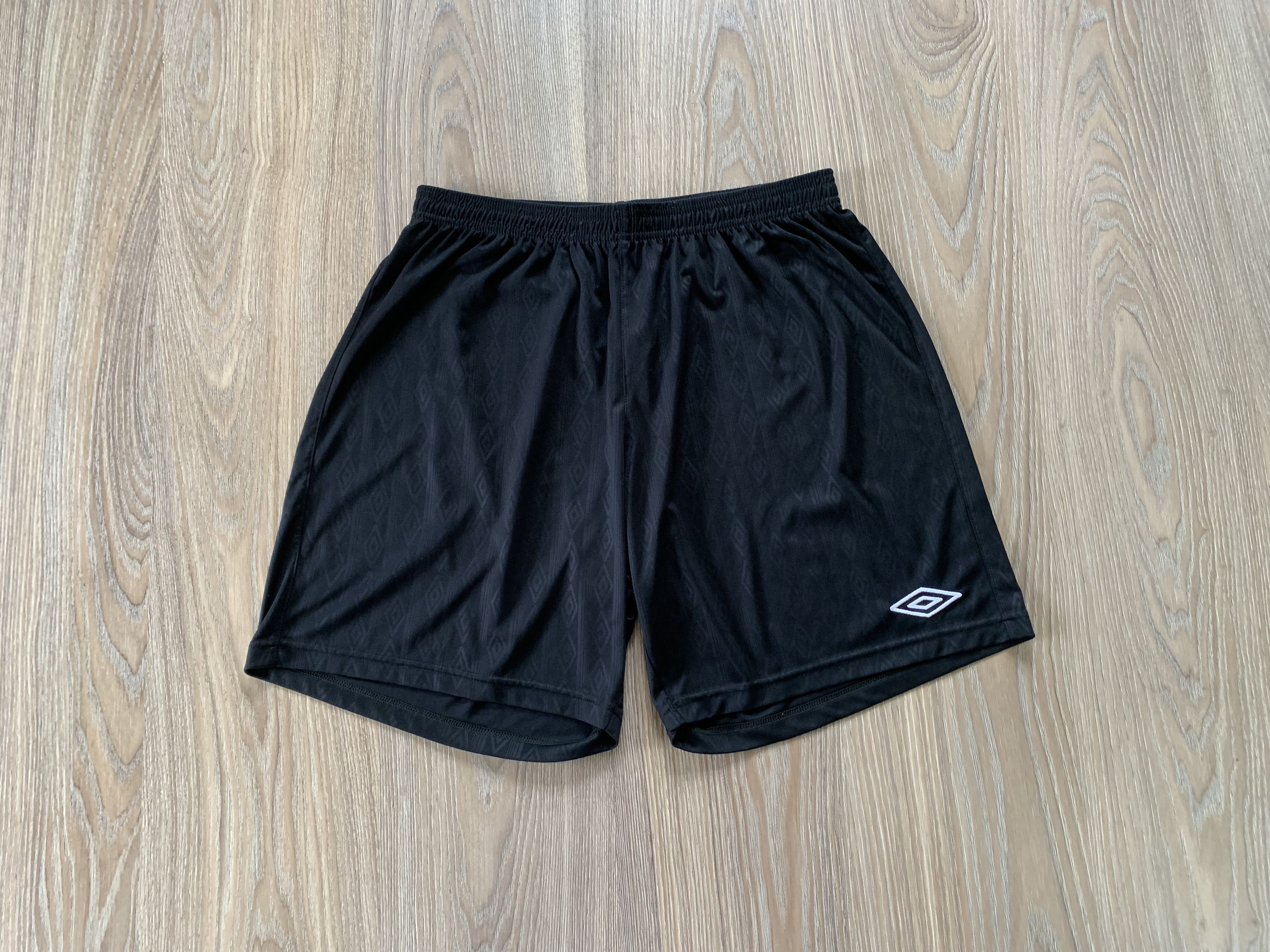 Umbro × Vintage Umbro Vintage Black Monograme Training Shorts Size US 38 / EU 54 - 1 Thumbnail