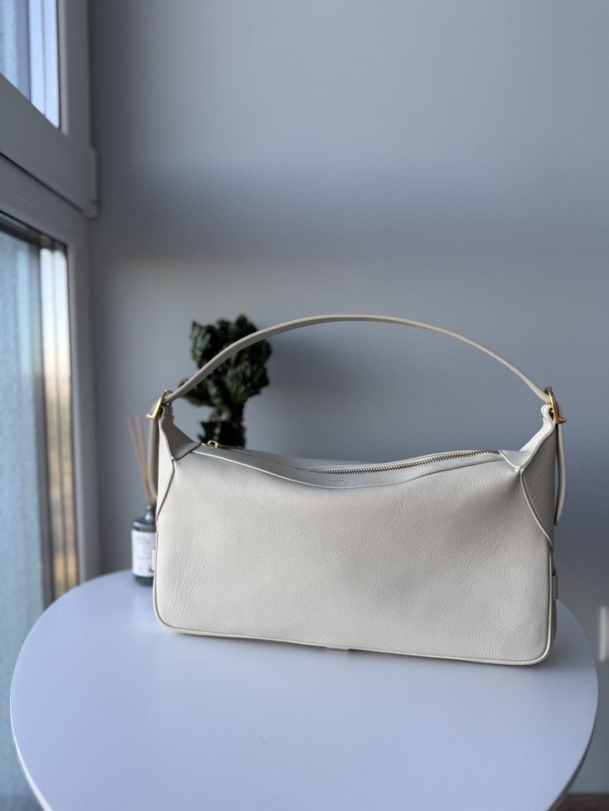Celine Celine Small Romy Bag White Calfskin Leather Gold HW Size ONE SIZE - 6 Thumbnail