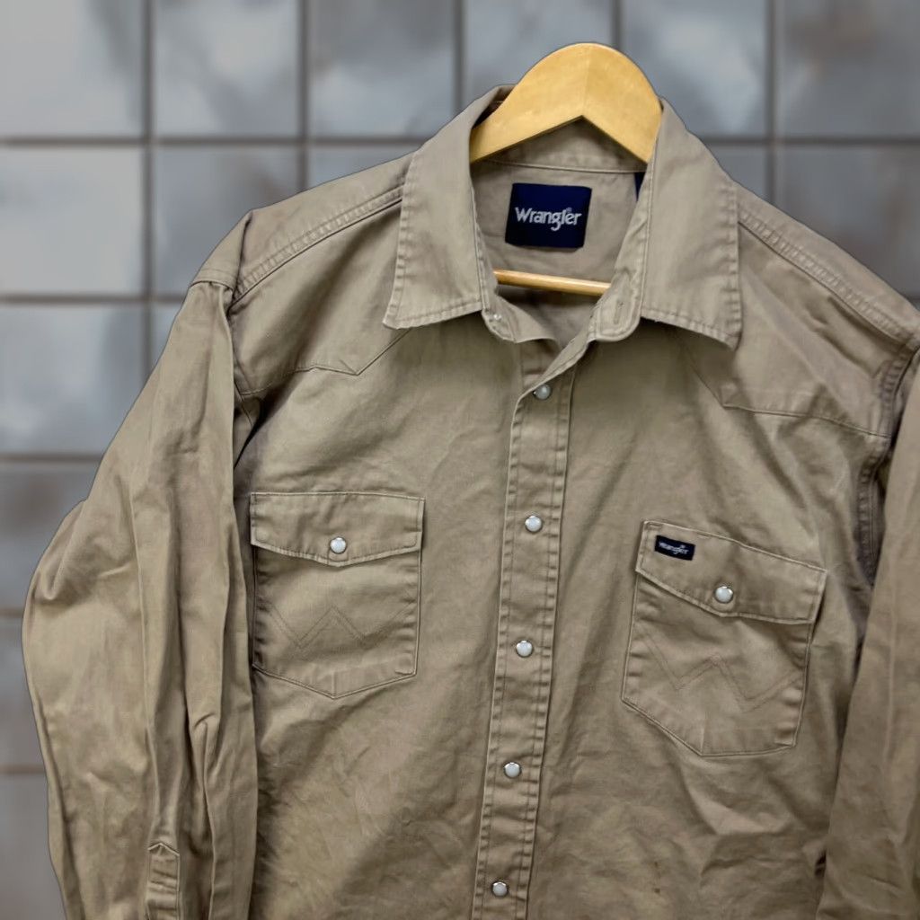 Wrangler VINTAGE Wrangler Shirt 90s Long Sleeve Button-Up Denim XL Brown Snap Mens Size US XL / EU 56 / 4 - 1 Thumbnail