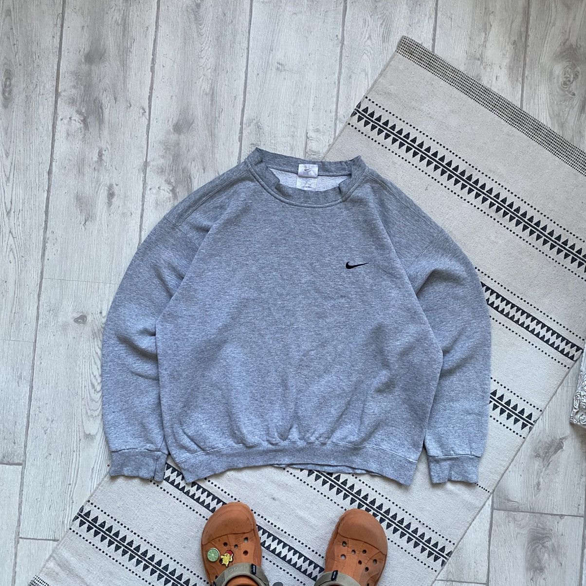 Nike Bundle Vintage 90s Nike boxy cropp sweatshirt x T-shirt Y2K Size US L / EU 52-54 / 3 - 3 Thumbnail
