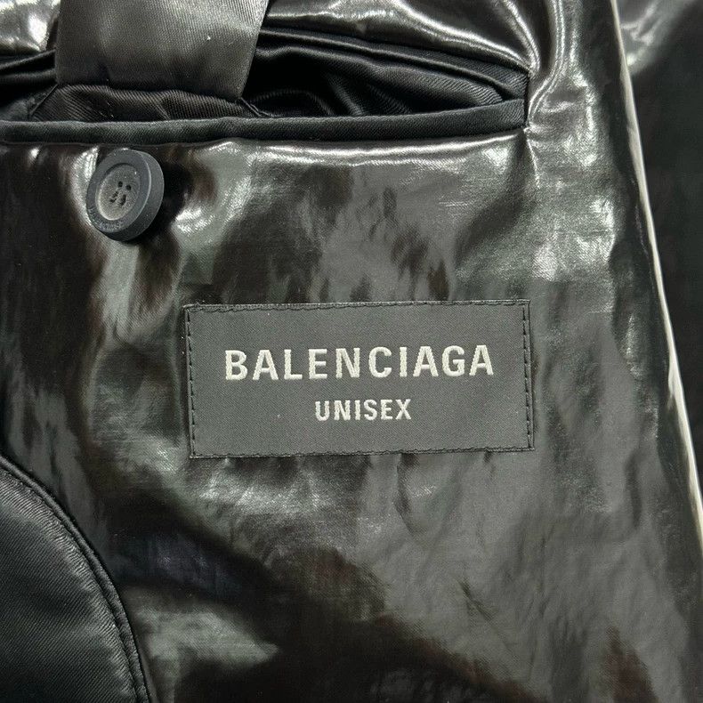 Balenciaga Balenciaga Bright patent leather suit Size US L / EU 52-54 / 3 - 6 Thumbnail