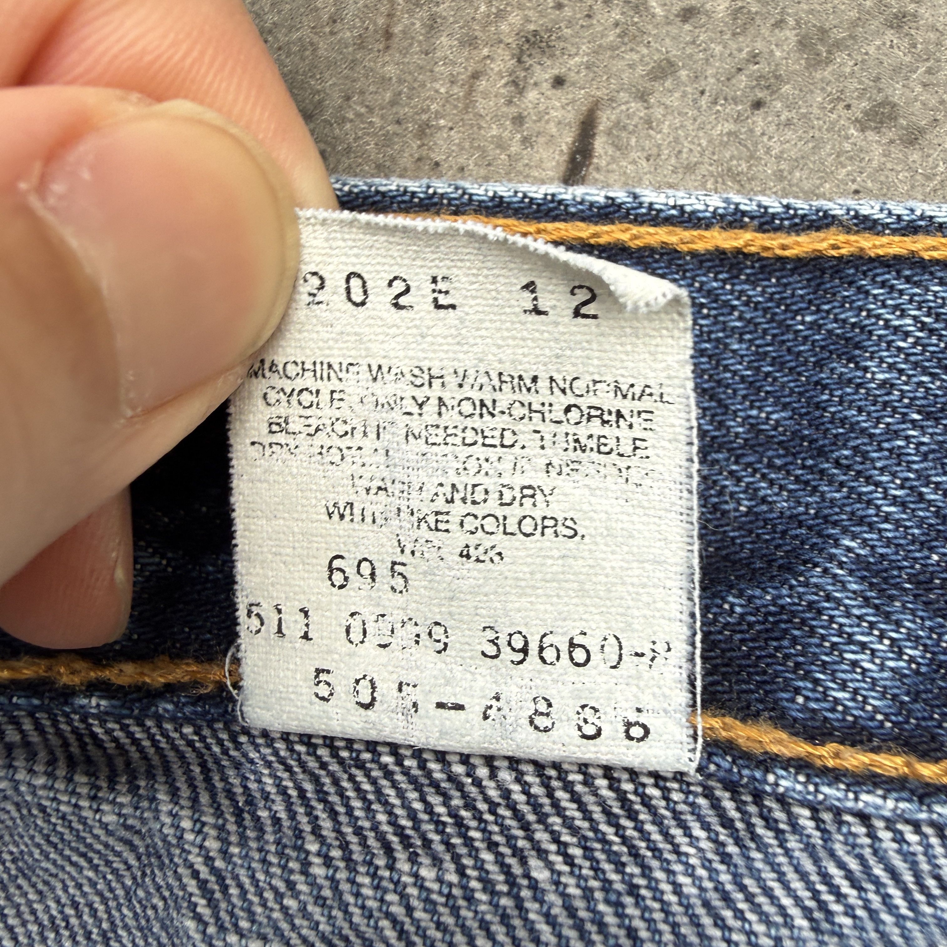 Levi's Vintage 80s Levis 505 Blue Zipper fly Denim Made USA Jeans Size US 36 / EU 52 - 6 Thumbnail