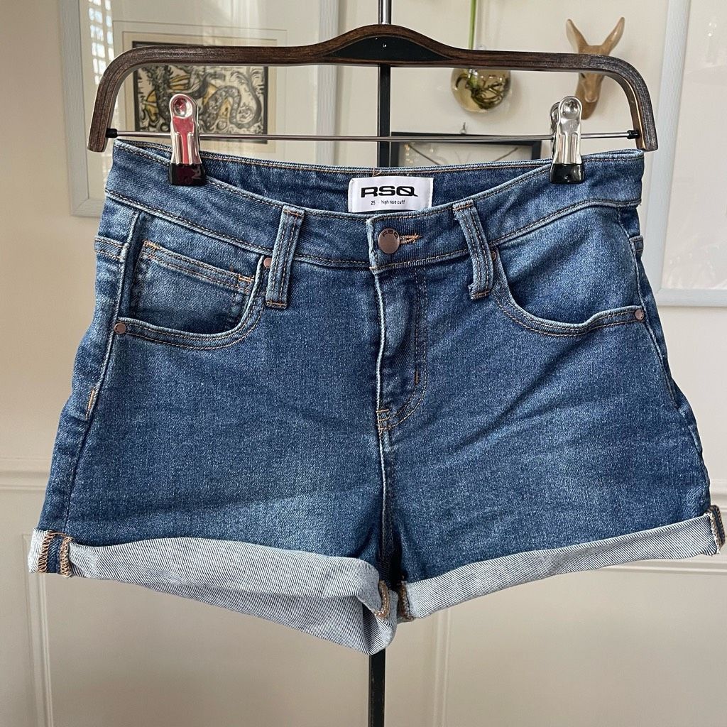 Rsq RSQ High Rise Cuffed Denim Shorts 25 Size 25" / US 0 / IT 36 - 1 Thumbnail