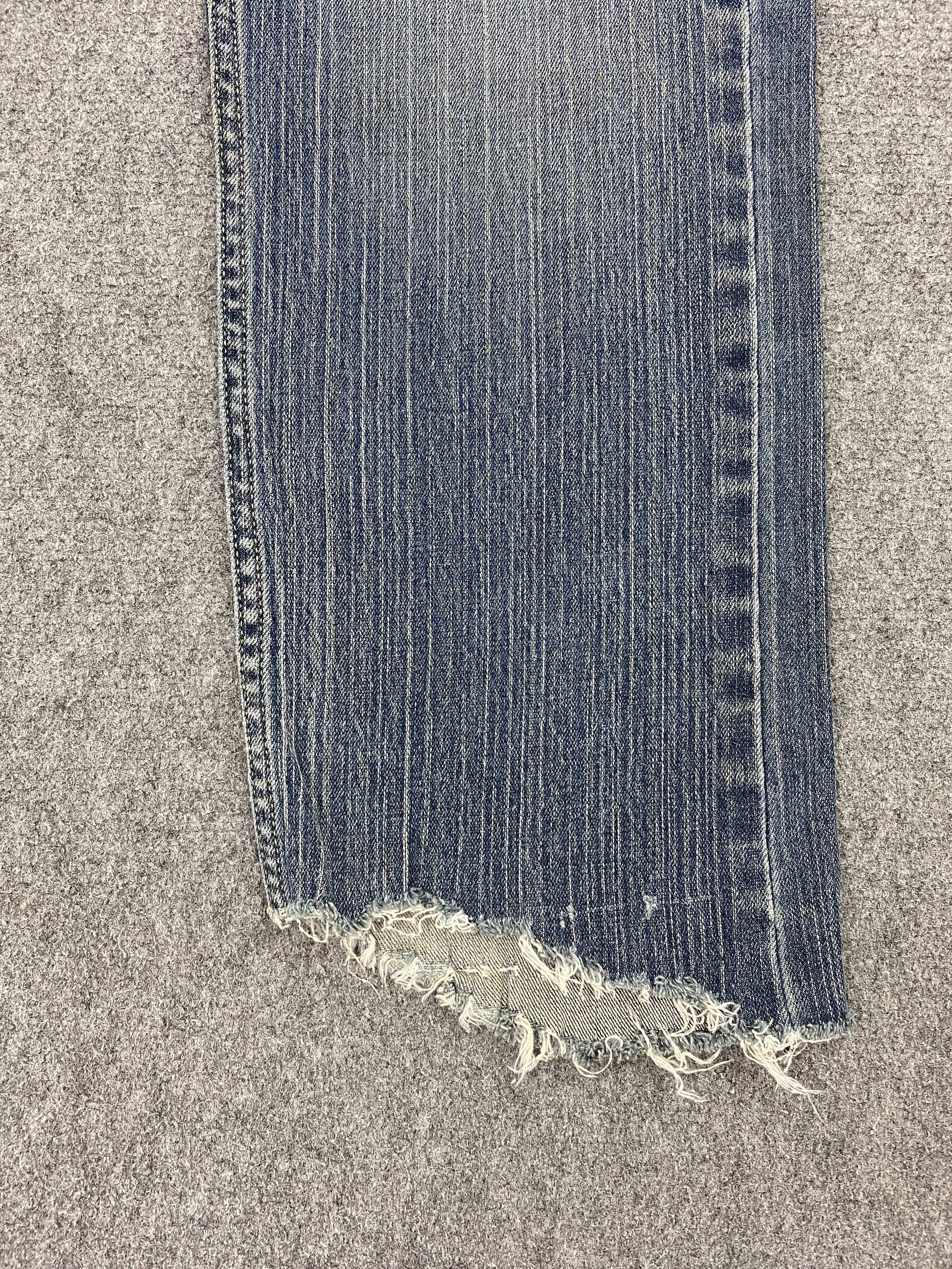 Levi's × Vintage Vintage Levi's Ripped Leg Rusty Denim Jeans Size US 34 / EU 50 - 11 Thumbnail