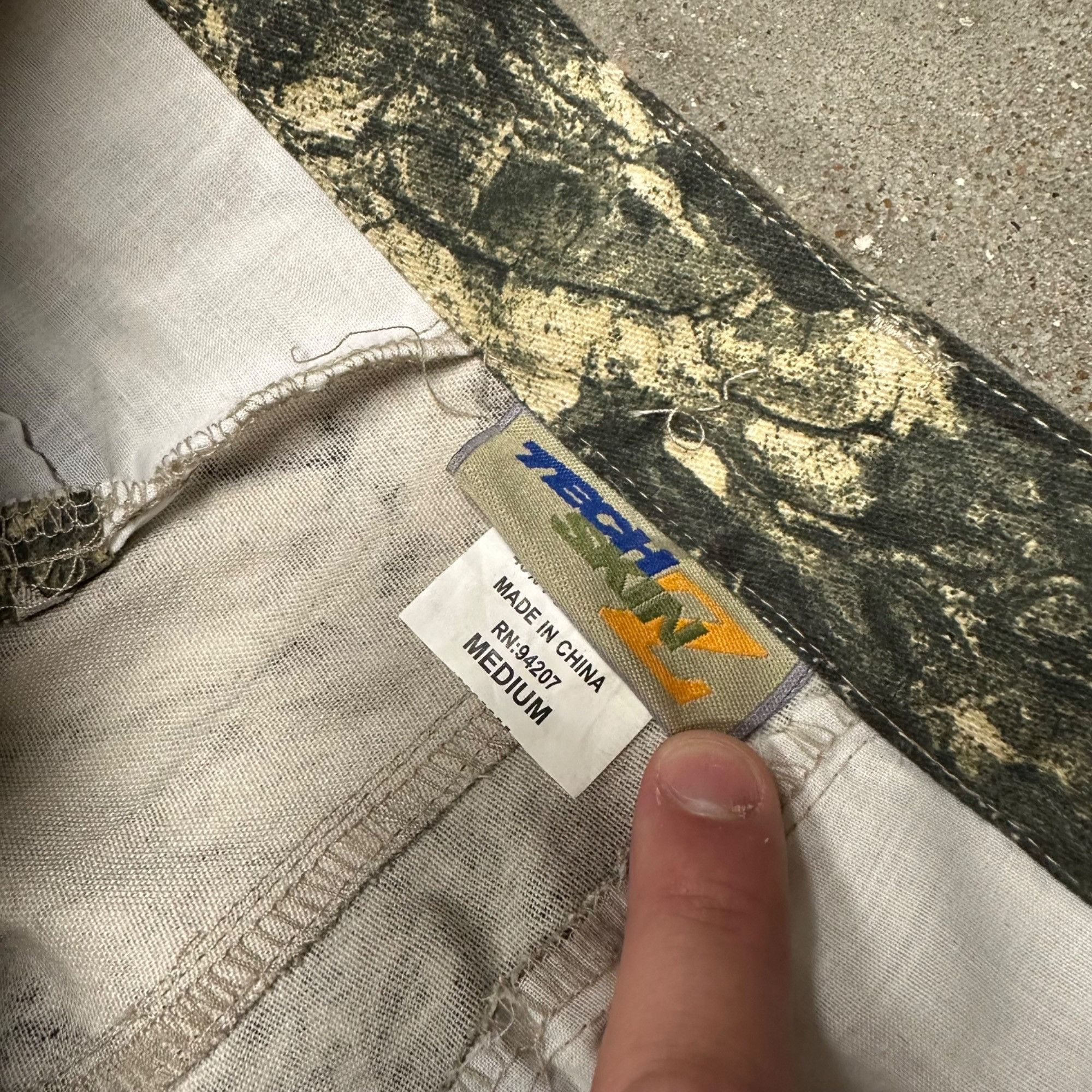 Vintage Vintage Tech Skin Ghost Camo DSWT Cargo Pants Size US 34 / EU 50 - 3 Thumbnail