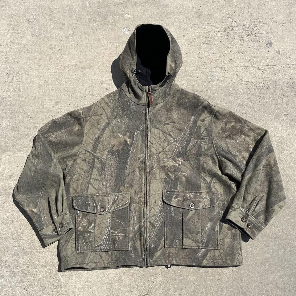 image of Vintage x Woolrich Woolen Mills 1970S Woolrich Wool Camo Hunting Jacket in Gray Green (Size 2XL)