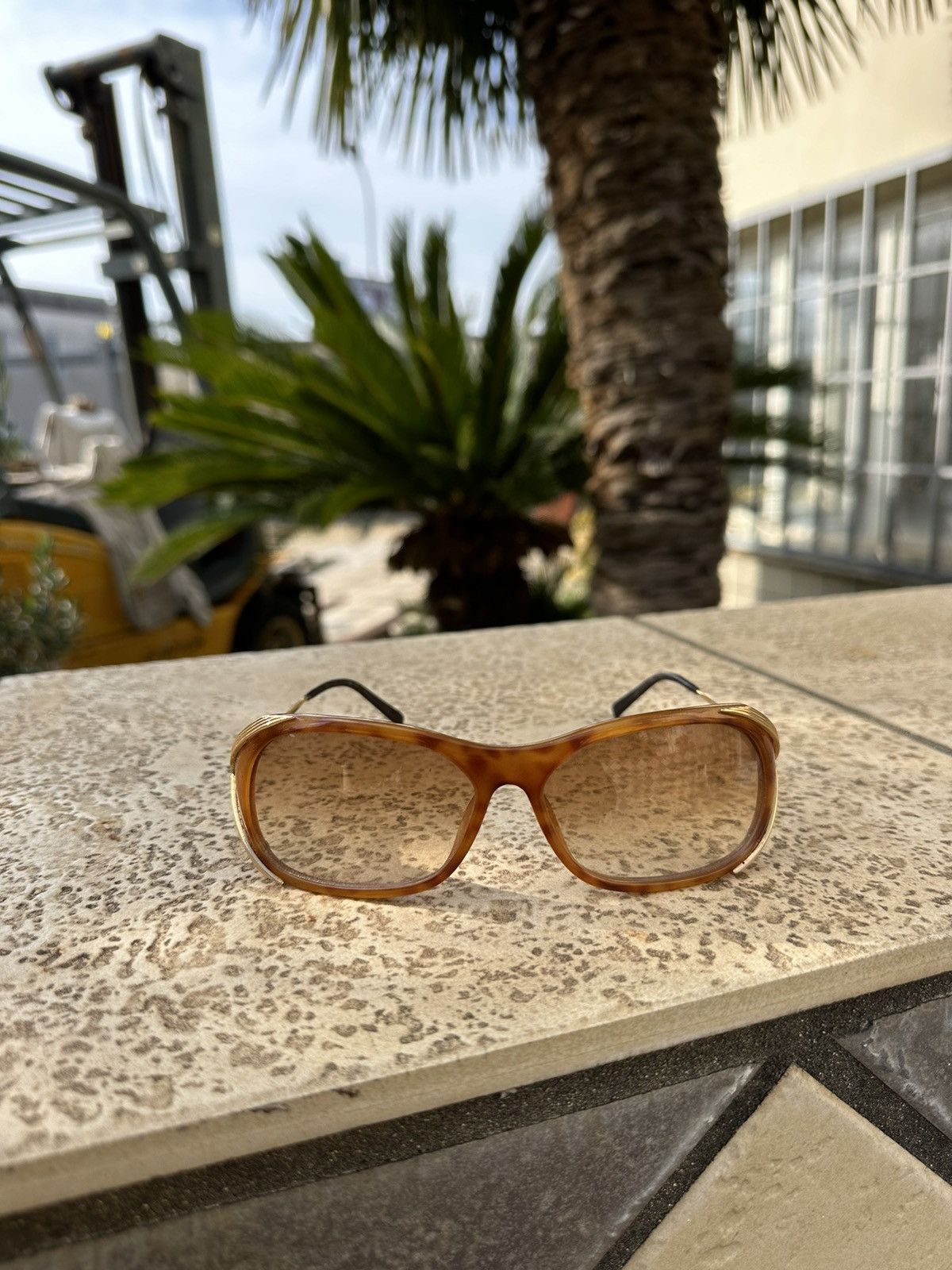 Christian Dior Monsieur × Vintage Christian Dior Sunglasses Vintage 1990s Rare Gold Size ONE SIZE - 2 Thumbnail