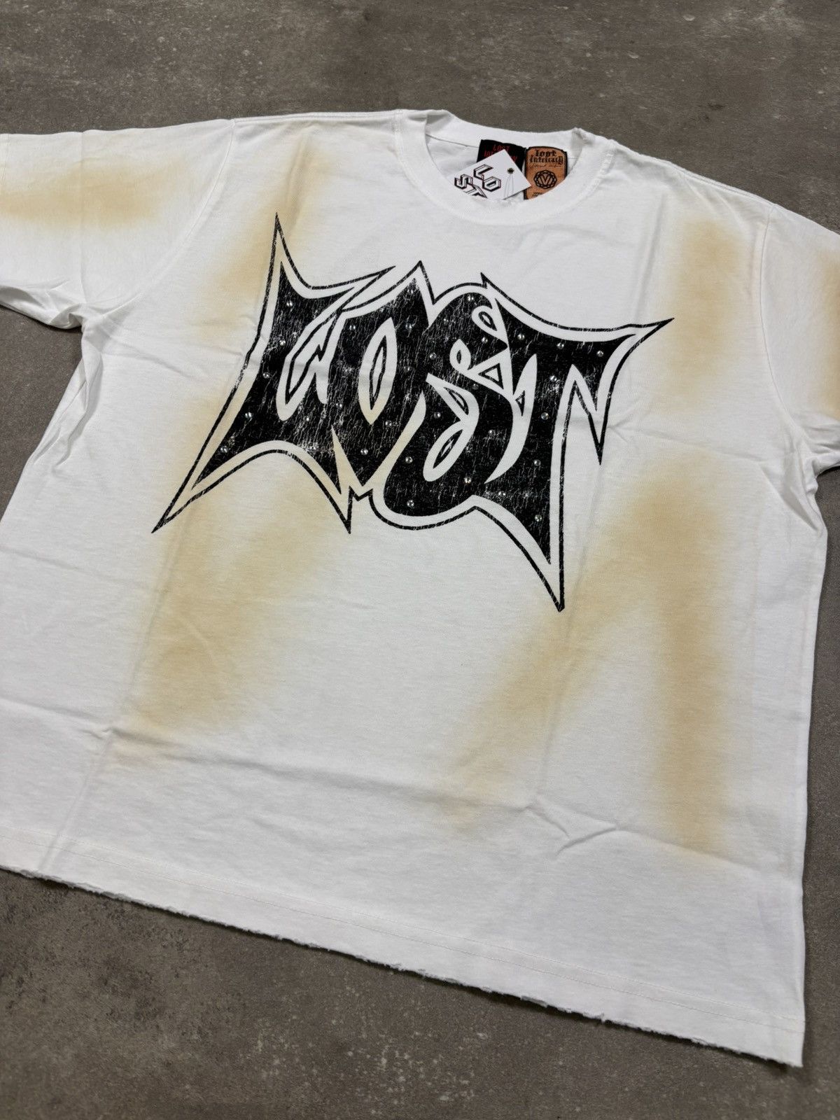 LOST INTRICACY Lost Intricacy Lost Outline Shirt, White Size US M / EU 48-50 / 2 - 3 Thumbnail