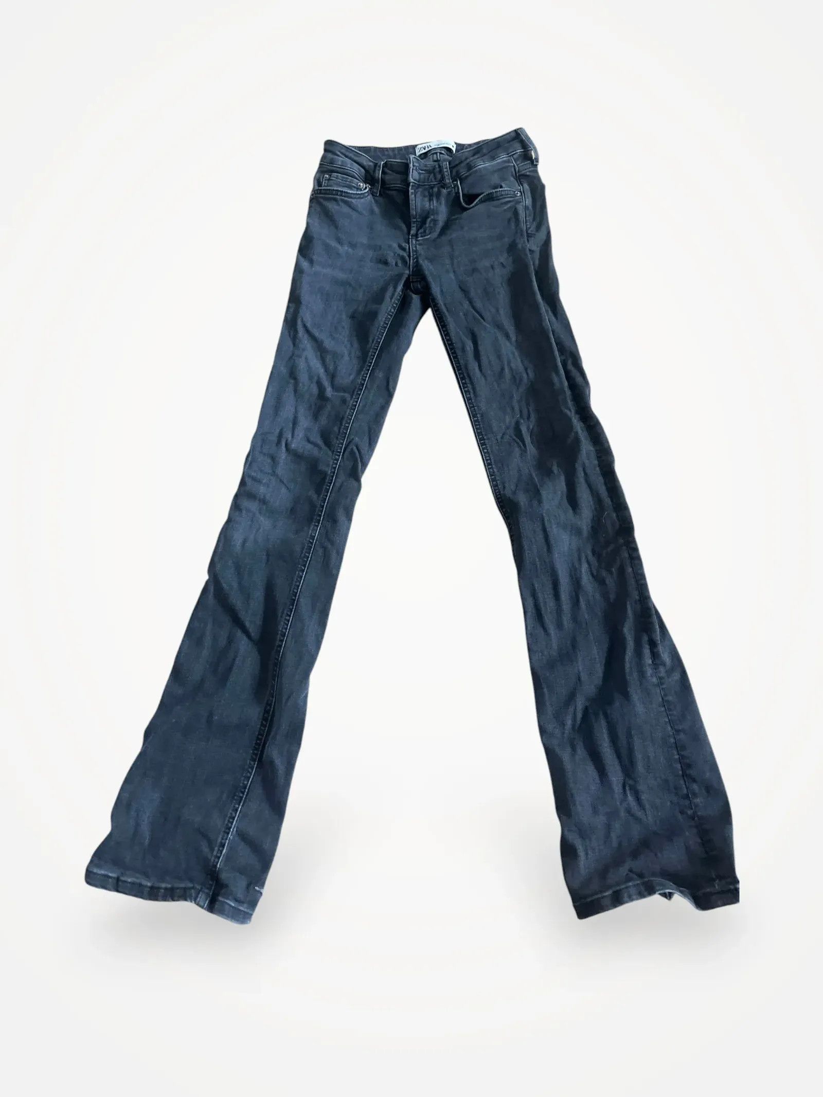 Zara Zara Low waist bootcut Jeans Size 32" / US 10 / IT 46 - 1 Thumbnail