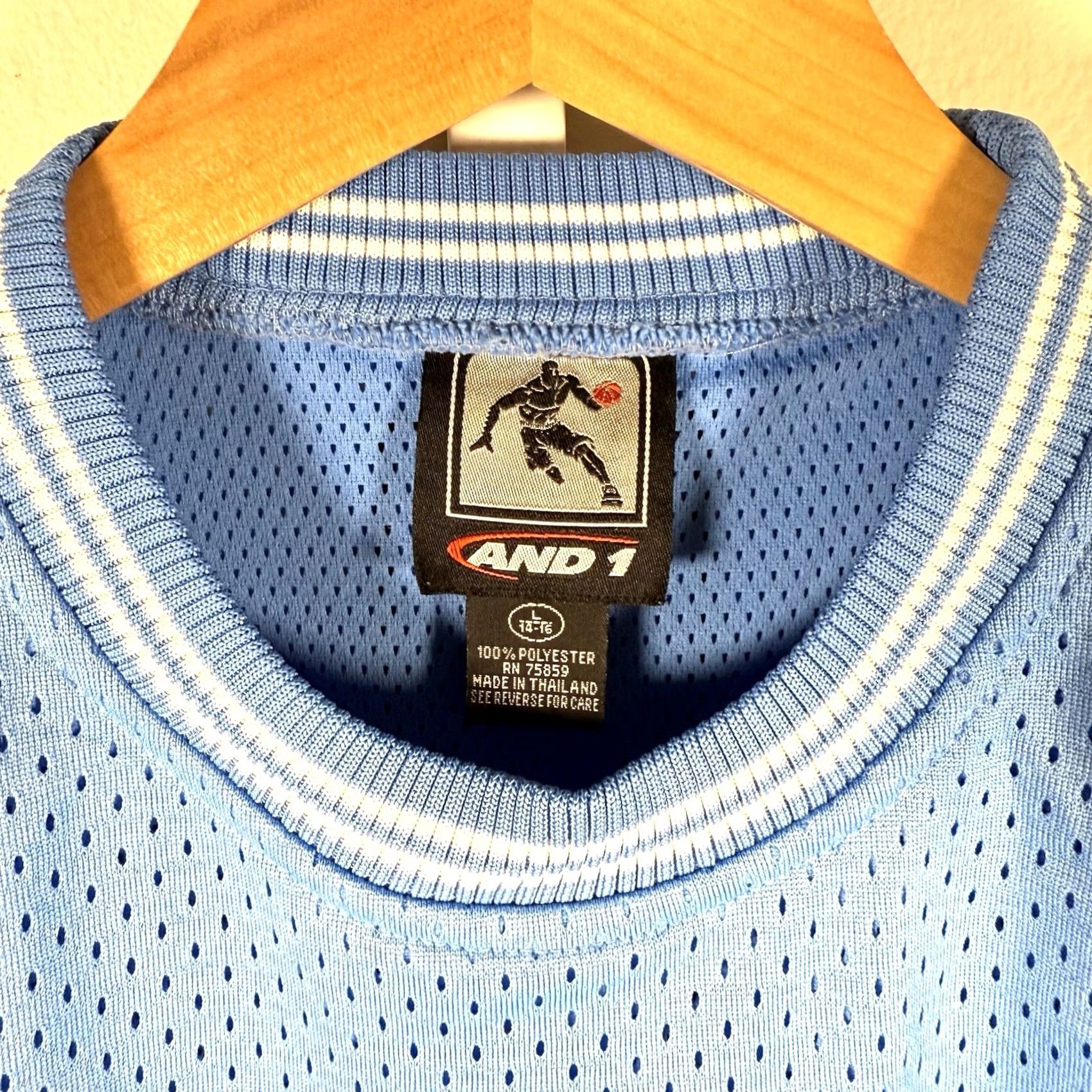 Vintage VINTAGE AND1 Mixtape Shirt Short Sleeve Men's L Blue USA The Professor Rare Y2K Shirt Size US L / EU 52-54 / 3 - 3 Thumbnail