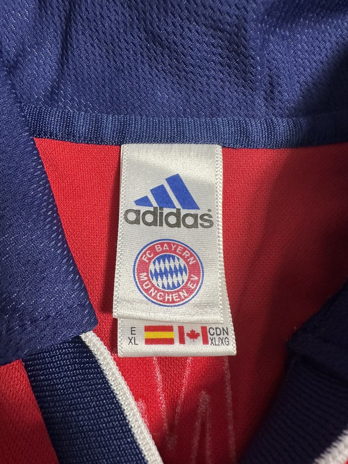 Adidas × Vintage Vintage Bayern Munich soccer jersey size XL Opel logo Size US XL / EU 56 / 4 - 5 Thumbnail