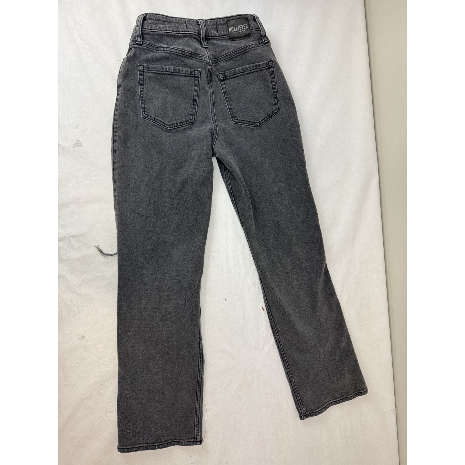 Hollister Grunge Hollister Ultra High Rise Dad Jeans Black 2R 26R Size 26" / US 2 / IT 38 - 8 Thumbnail