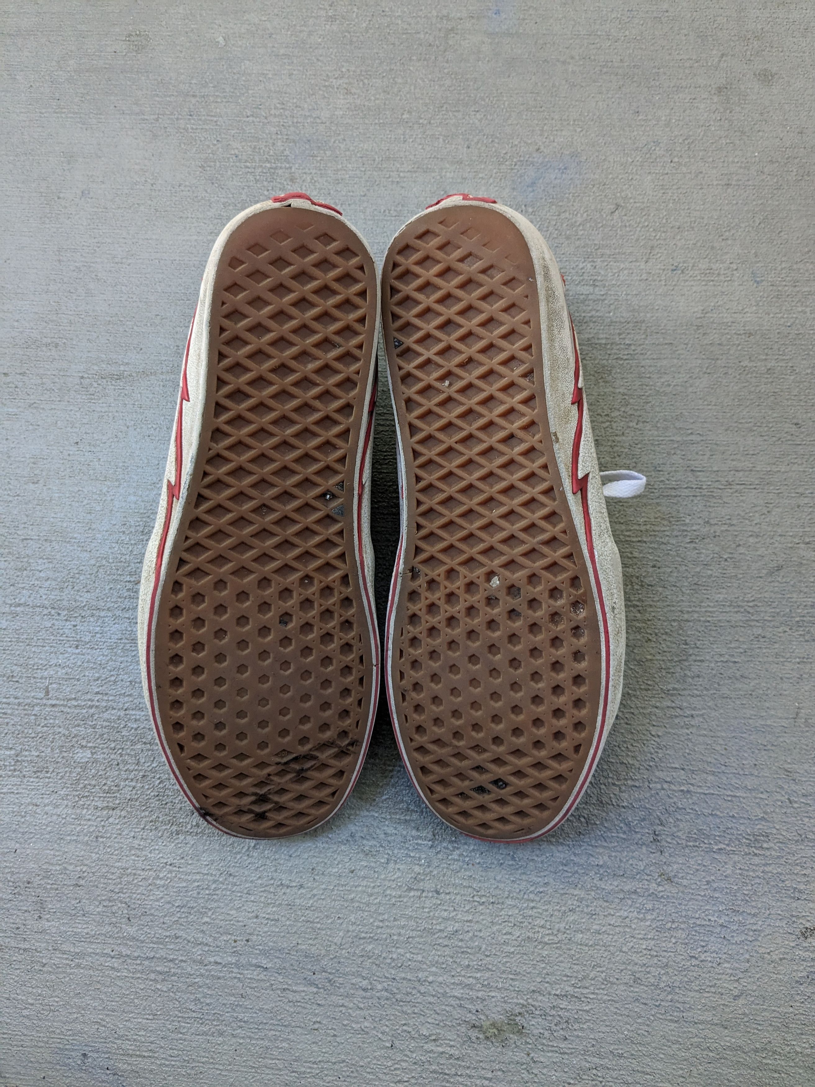 Vans Vans Sk8-Hi Lightning Red Suede 10 Black White Size US 10 / EU 43 - 16 Thumbnail
