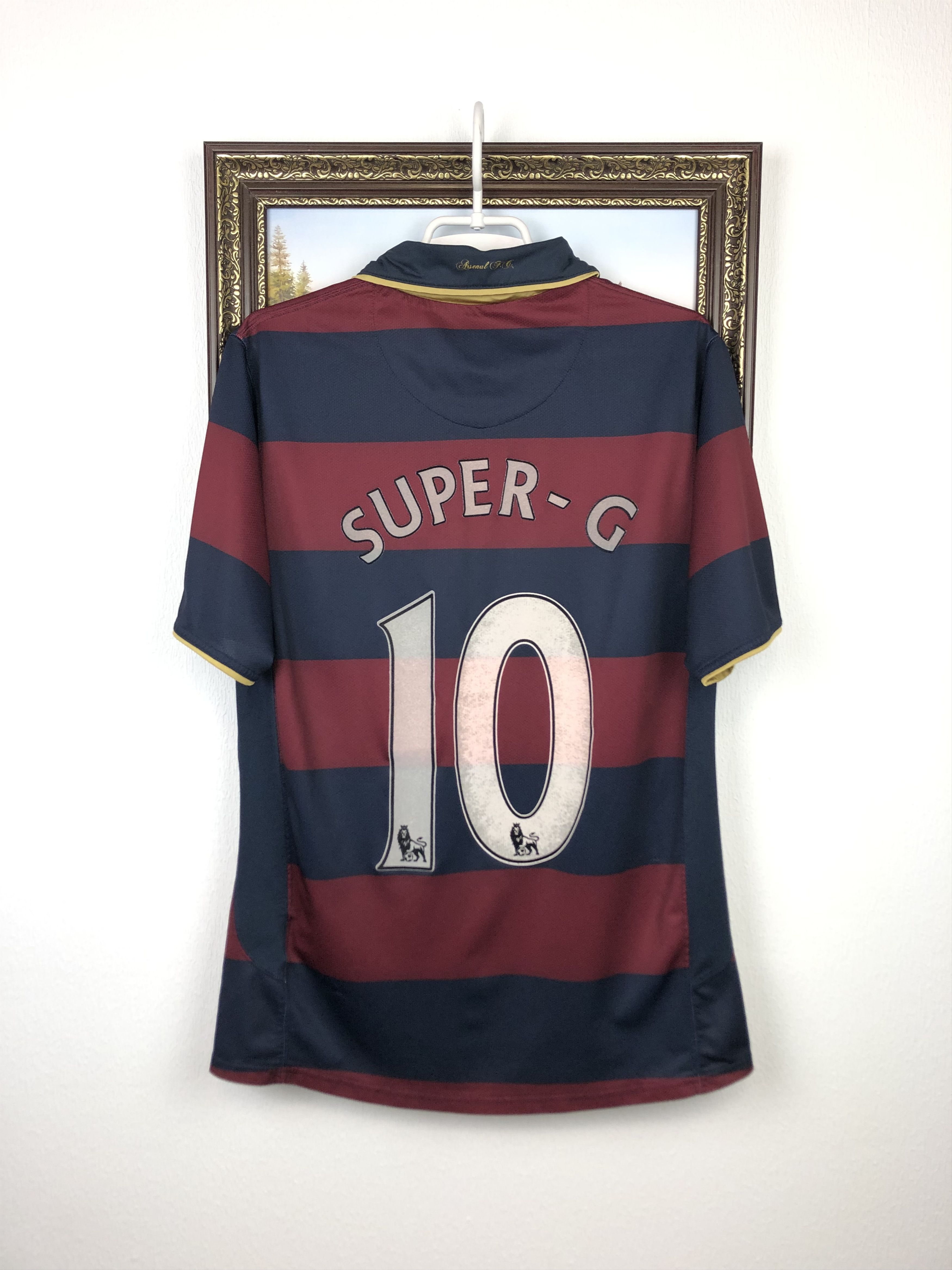 Nike Arsenal football shirt Soccer Nike Jersey 10 Gallas Tee Hype Size US M / EU 48-50 / 2 - 10 Thumbnail