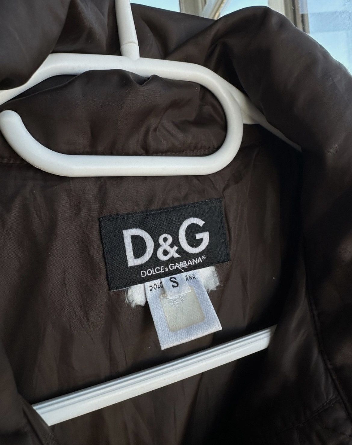Dolce & Gabbana Vintage Dolce & Gabbana Woman Brown Puffer Jacket Sz S 90s Size S / US 4 / IT 40 - 3 Thumbnail