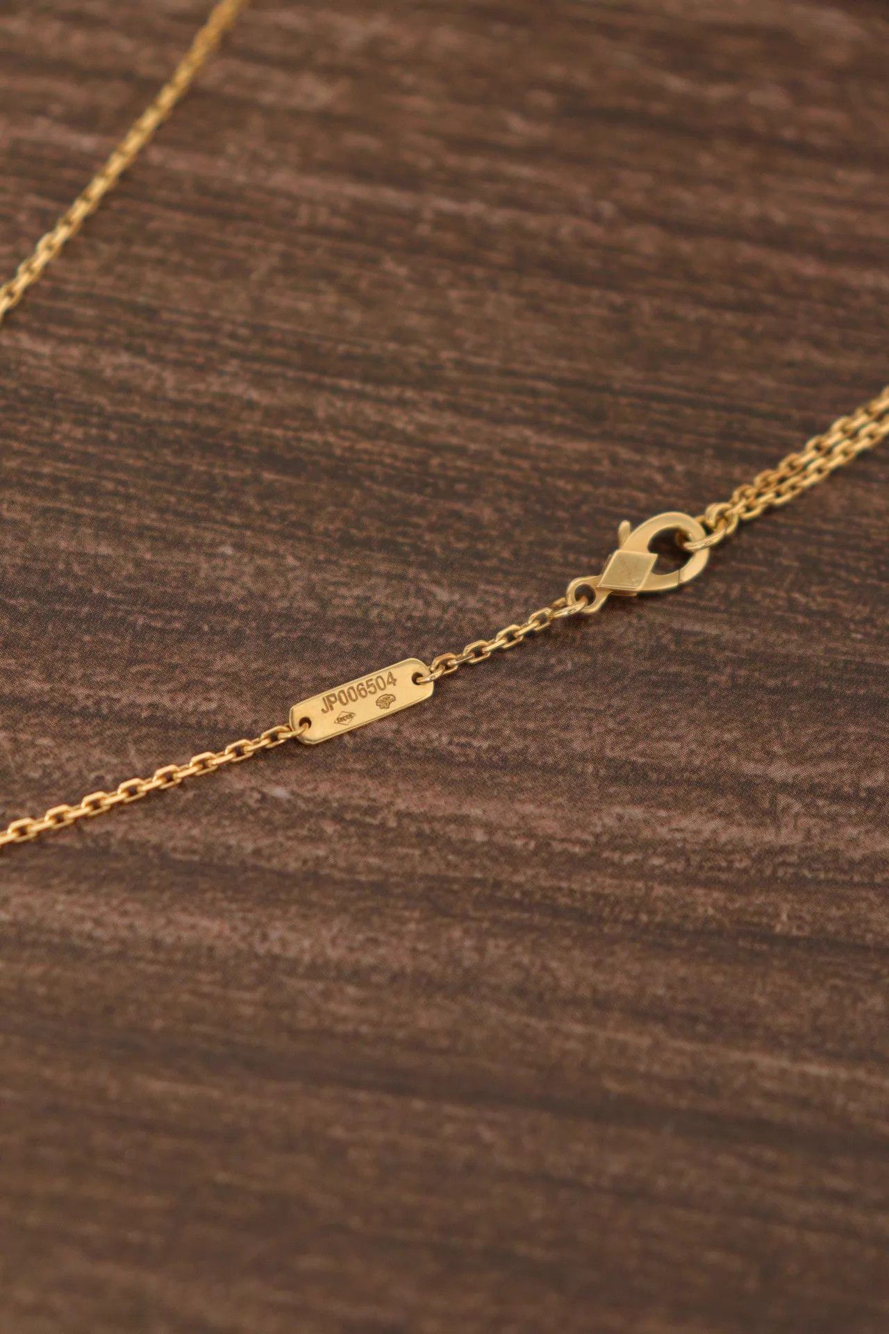 Van Cleef & Arpels Van Cleef & Arpels 18K Gold Laser Medallion 41cm Necklace Size ONE SIZE - 5 Thumbnail