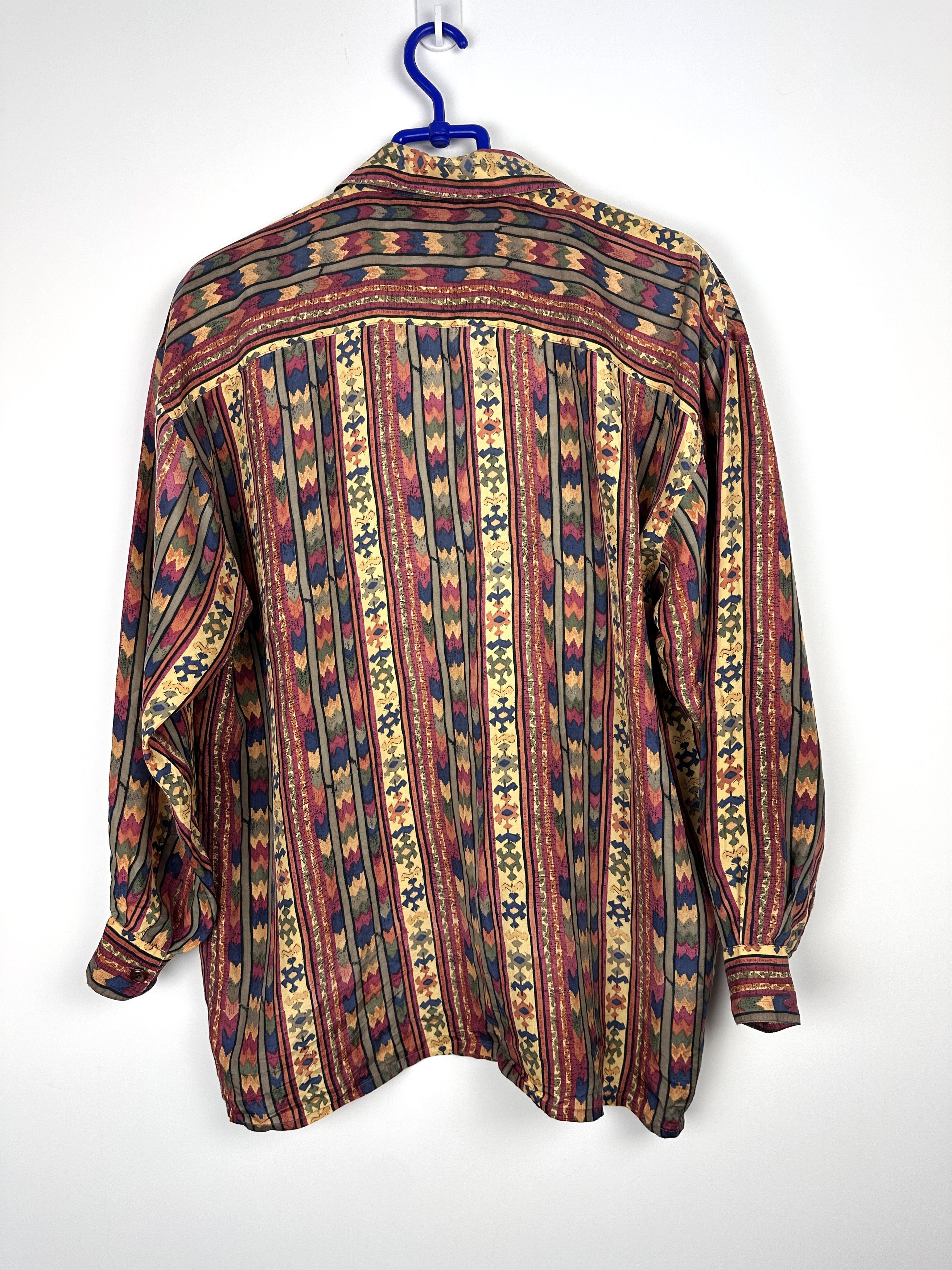 Vintage Vintage silk oversize shirt button up hippie 90s Size US M / EU 48-50 / 2 - 7 Thumbnail